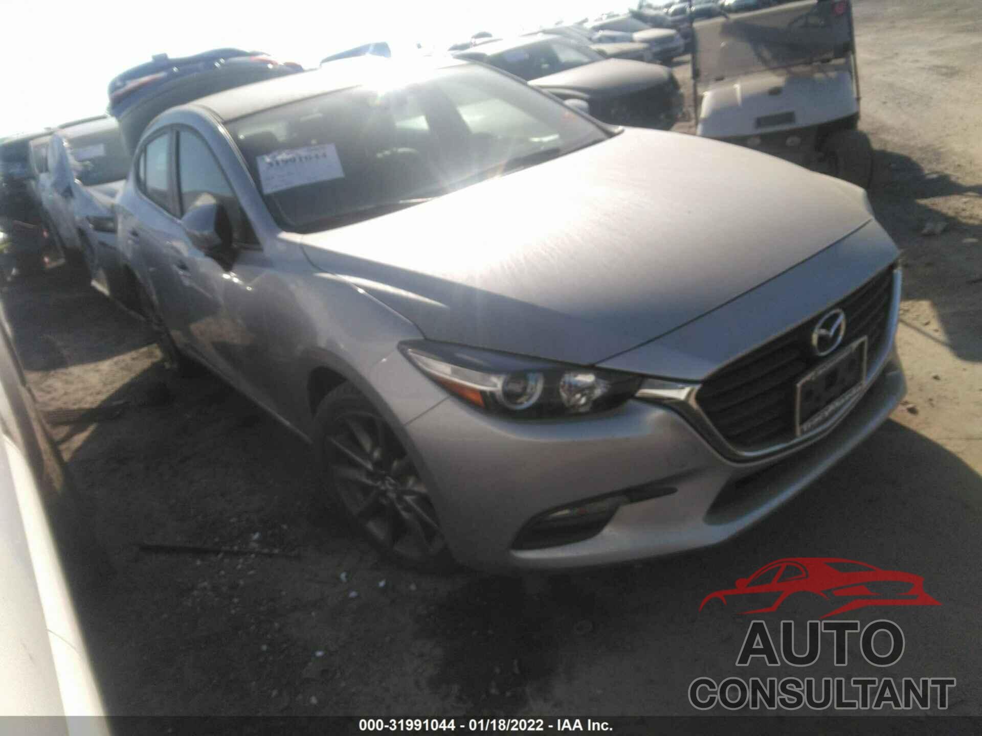 MAZDA MAZDA3 4-DOOR 2018 - 3MZBN1V39JM208067
