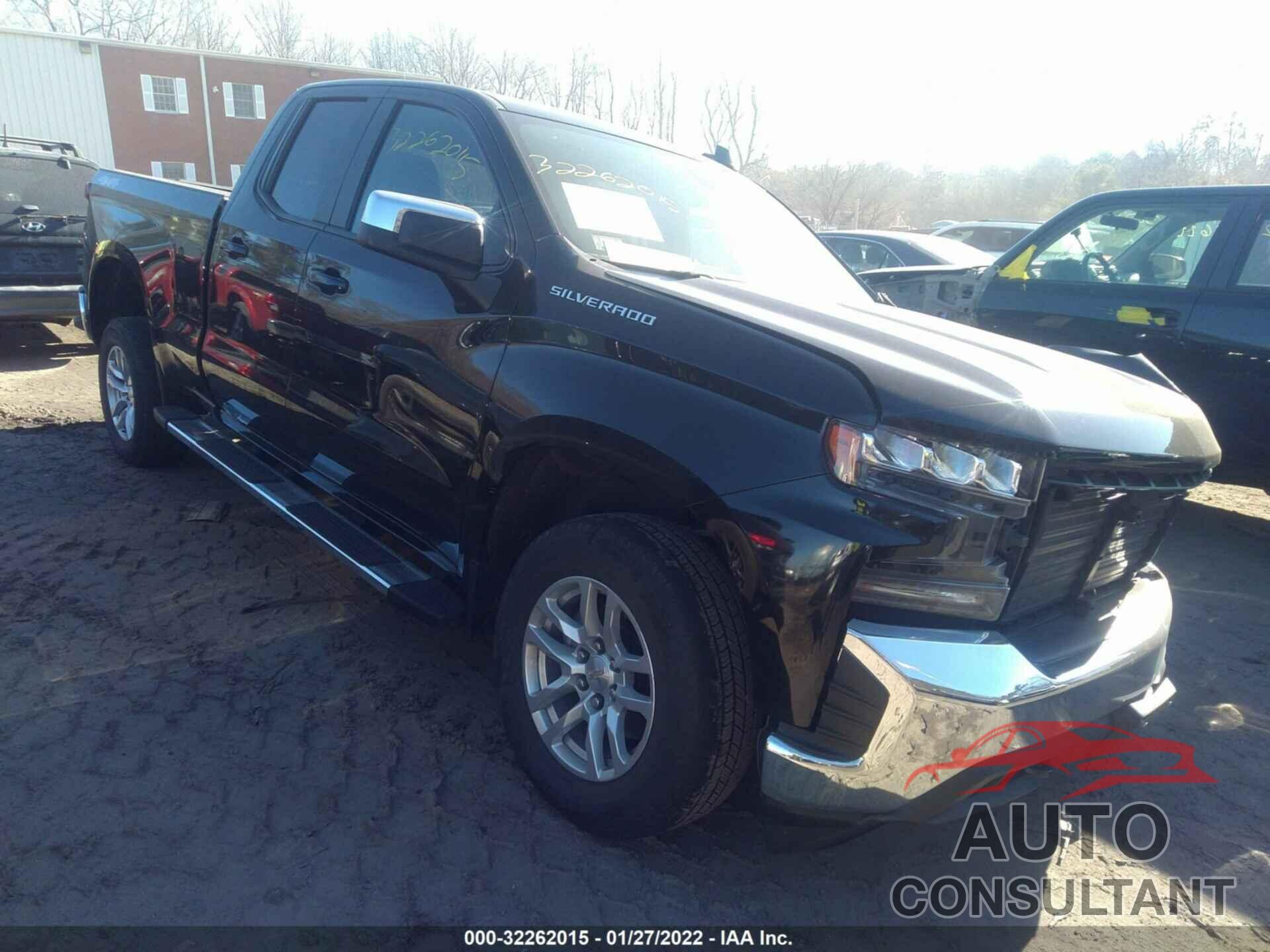 CHEVROLET SILVERADO 1500 2020 - 1GCRYDED3LZ131510