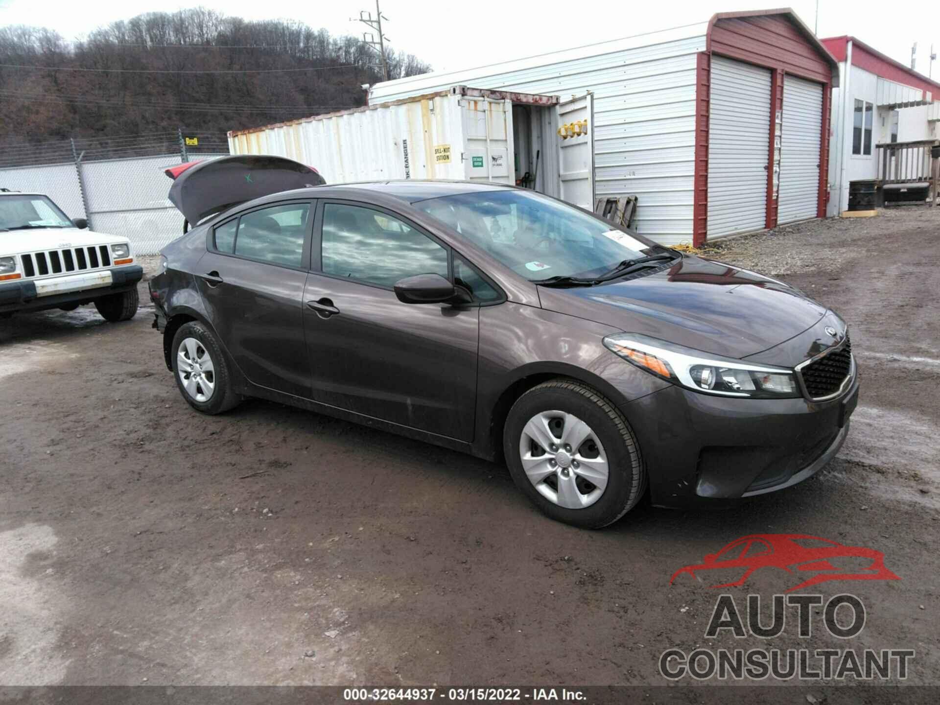 KIA FORTE 2017 - 3KPFK4A7XHE135948