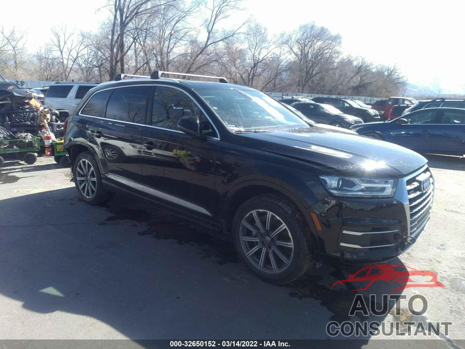 AUDI Q7 2017 - WA1LHAF78HD040681