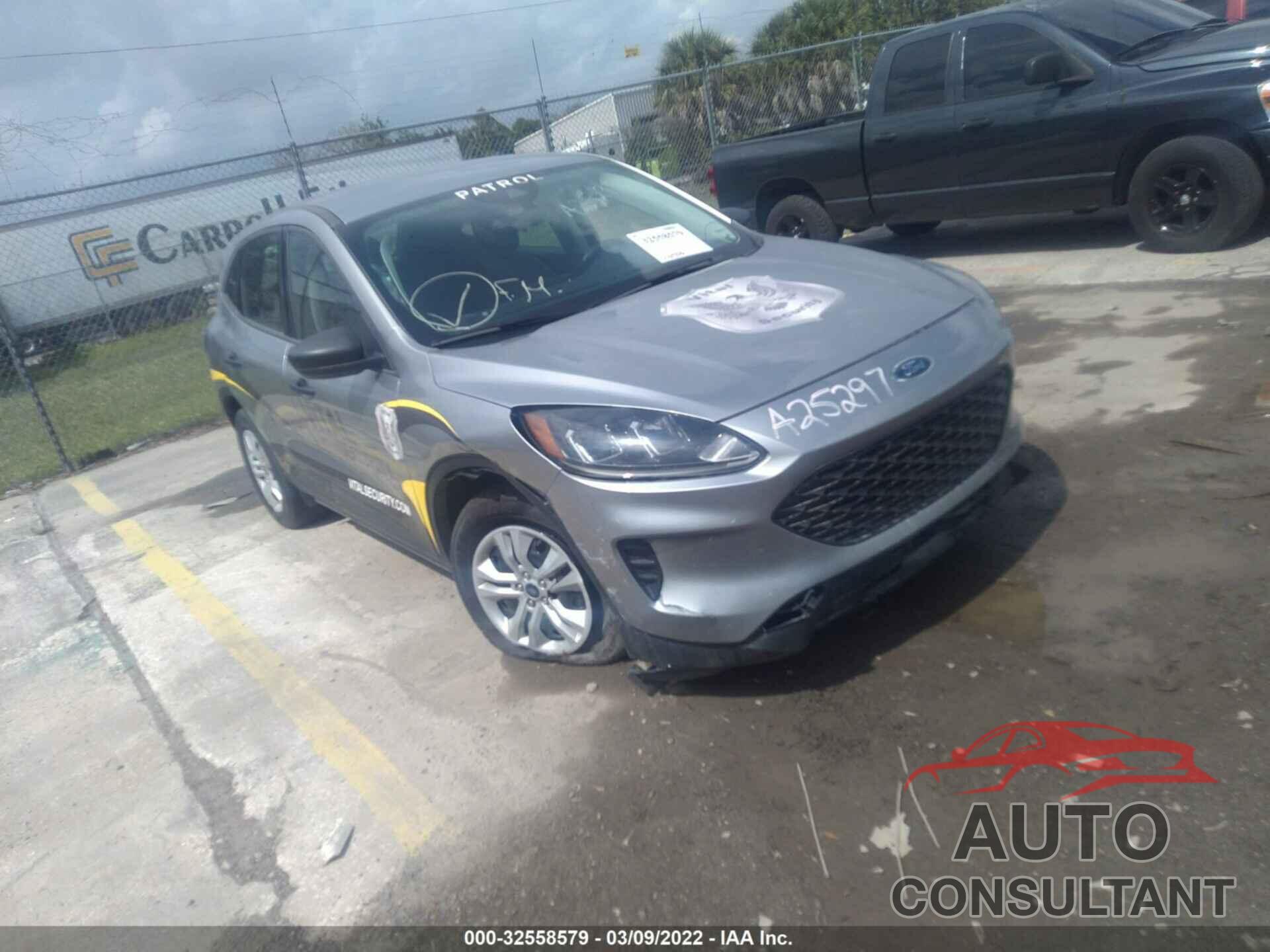 FORD ESCAPE 2021 - 1FMCU0F68MUA25297
