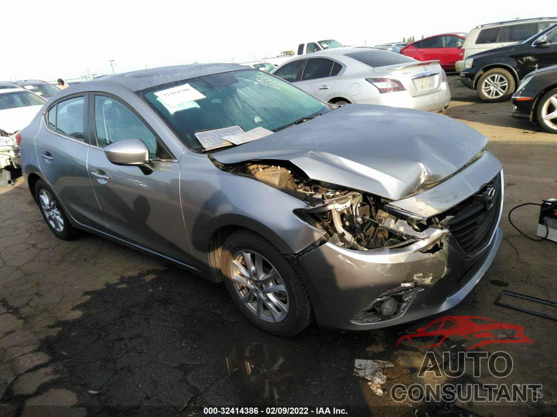 MAZDA MAZDA3 2016 - JM1BM1X79G1347952