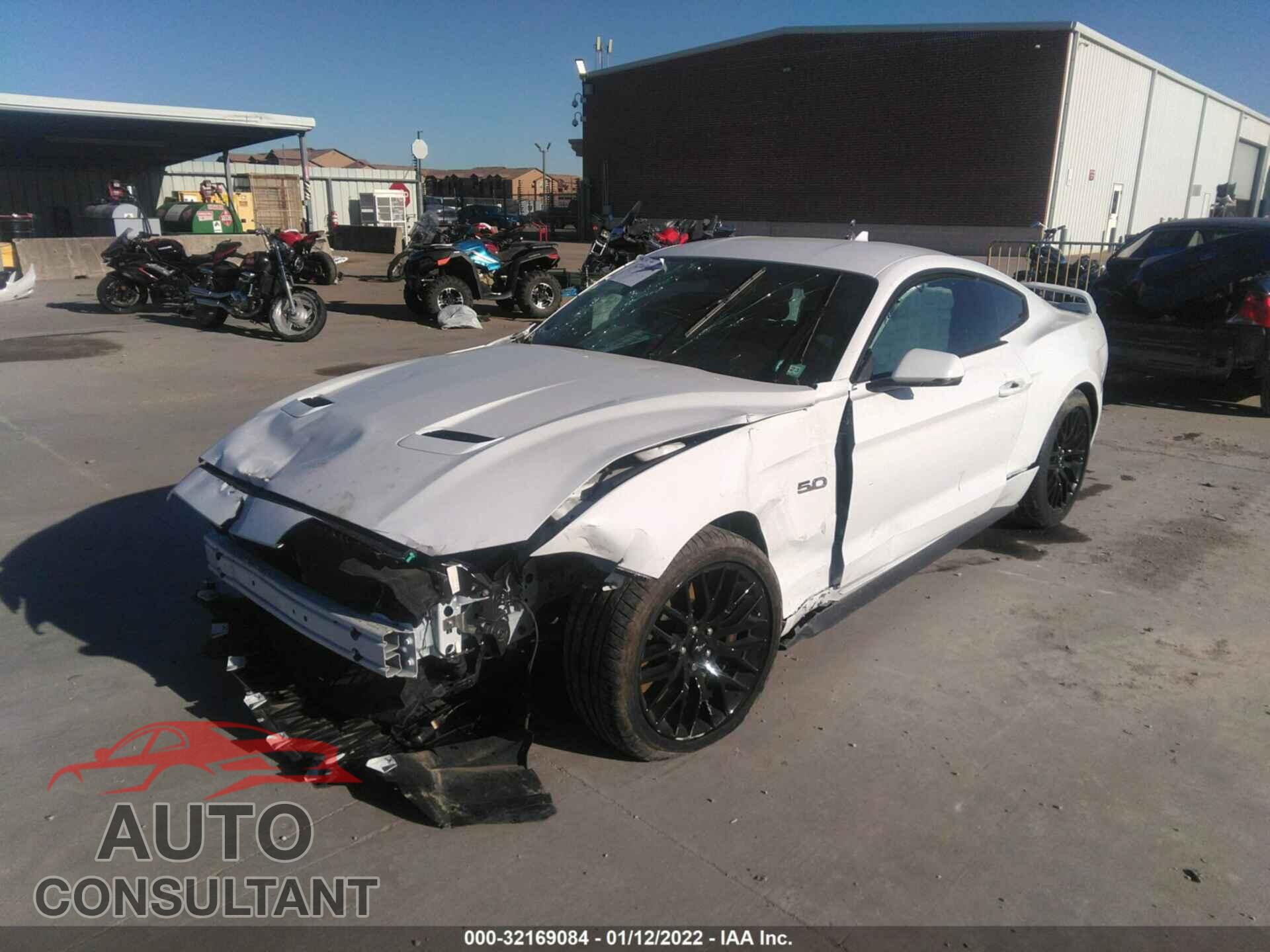 FORD MUSTANG 2020 - 1FA6P8CF2L5178686