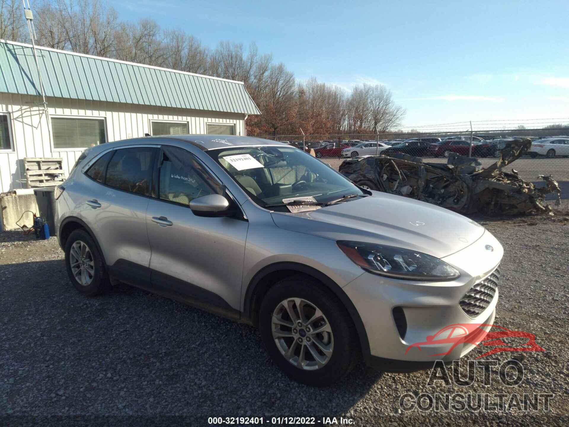 FORD ESCAPE 2020 - 1FMCU0G64LUB72794