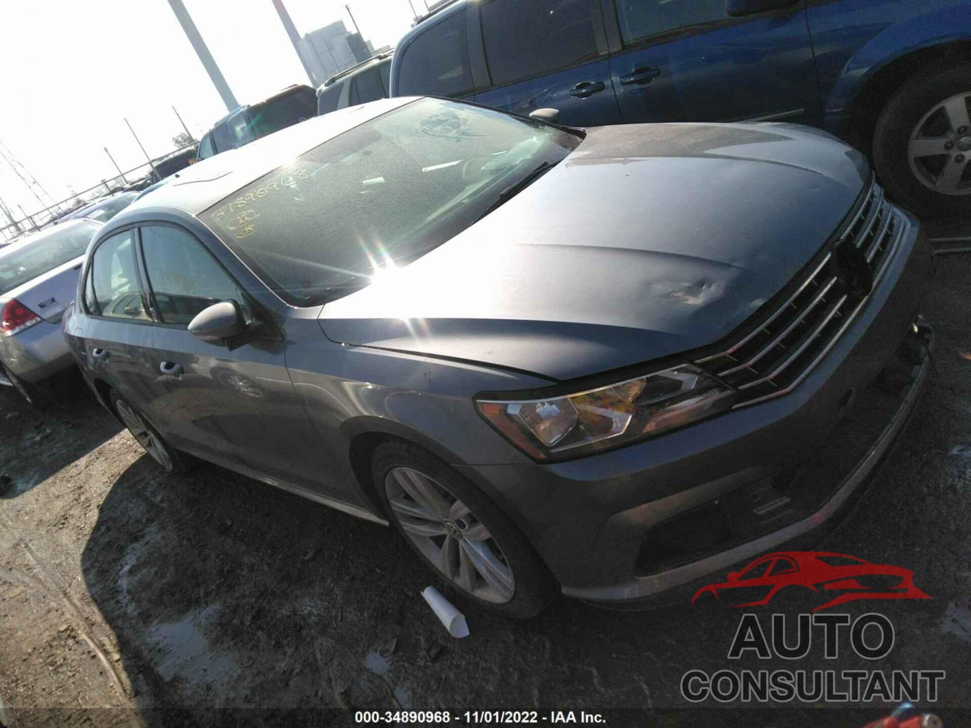 VOLKSWAGEN PASSAT 2019 - 1VWLA7A30KC002258