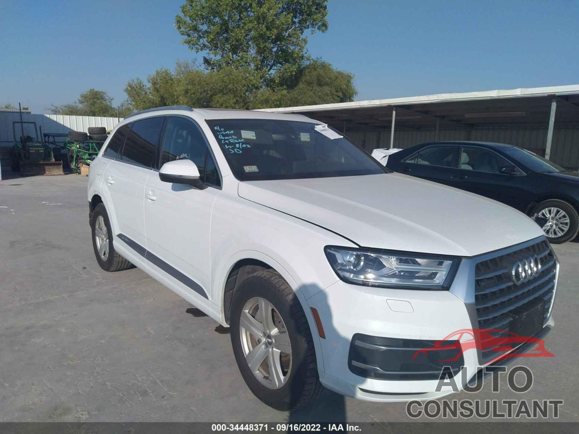 AUDI Q7 2018 - WA1LHAF72JD046479