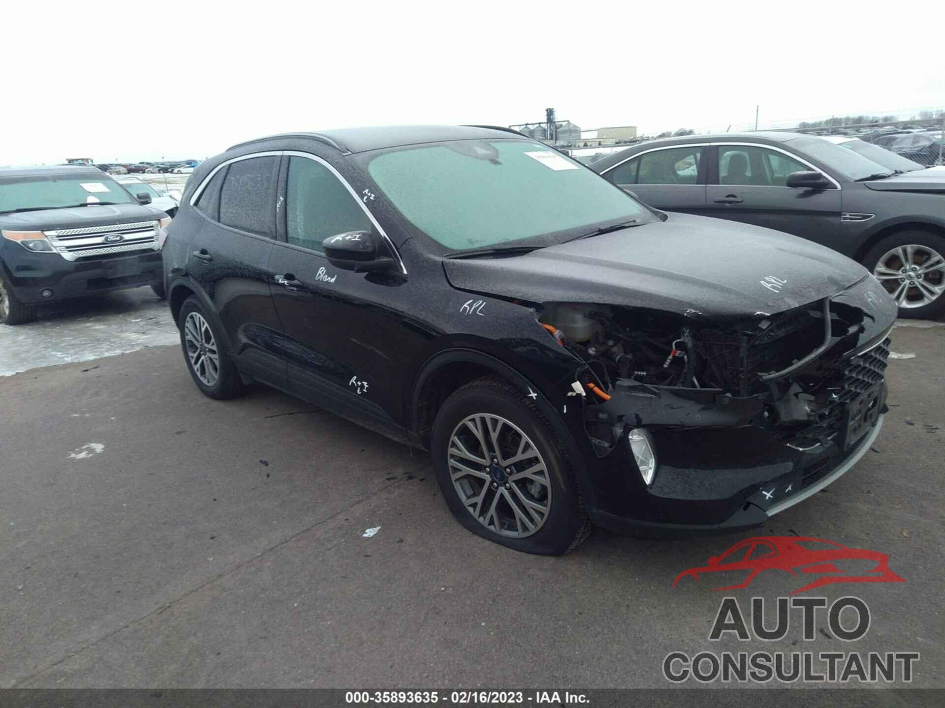FORD ESCAPE 2021 - 1FMCU9CZ6MUA39962