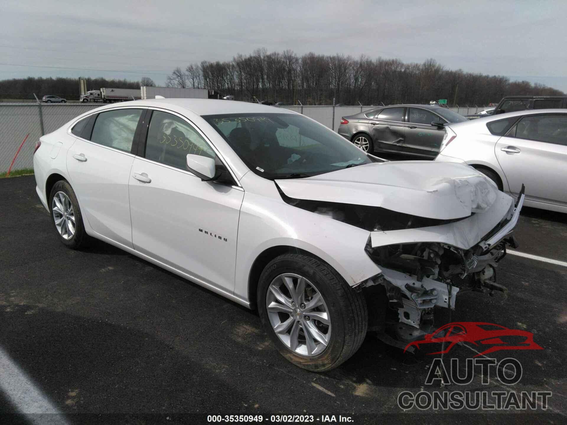 CHEVROLET MALIBU 2020 - 1G1ZD5ST5LF033070