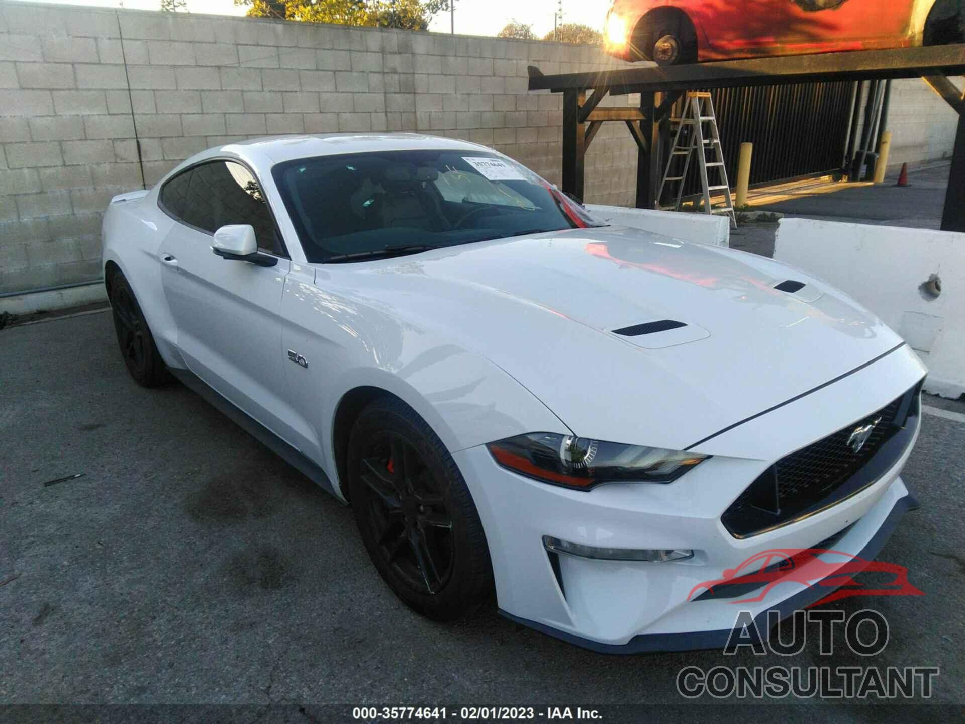 FORD MUSTANG 2019 - 1FA6P8CF8K5159235