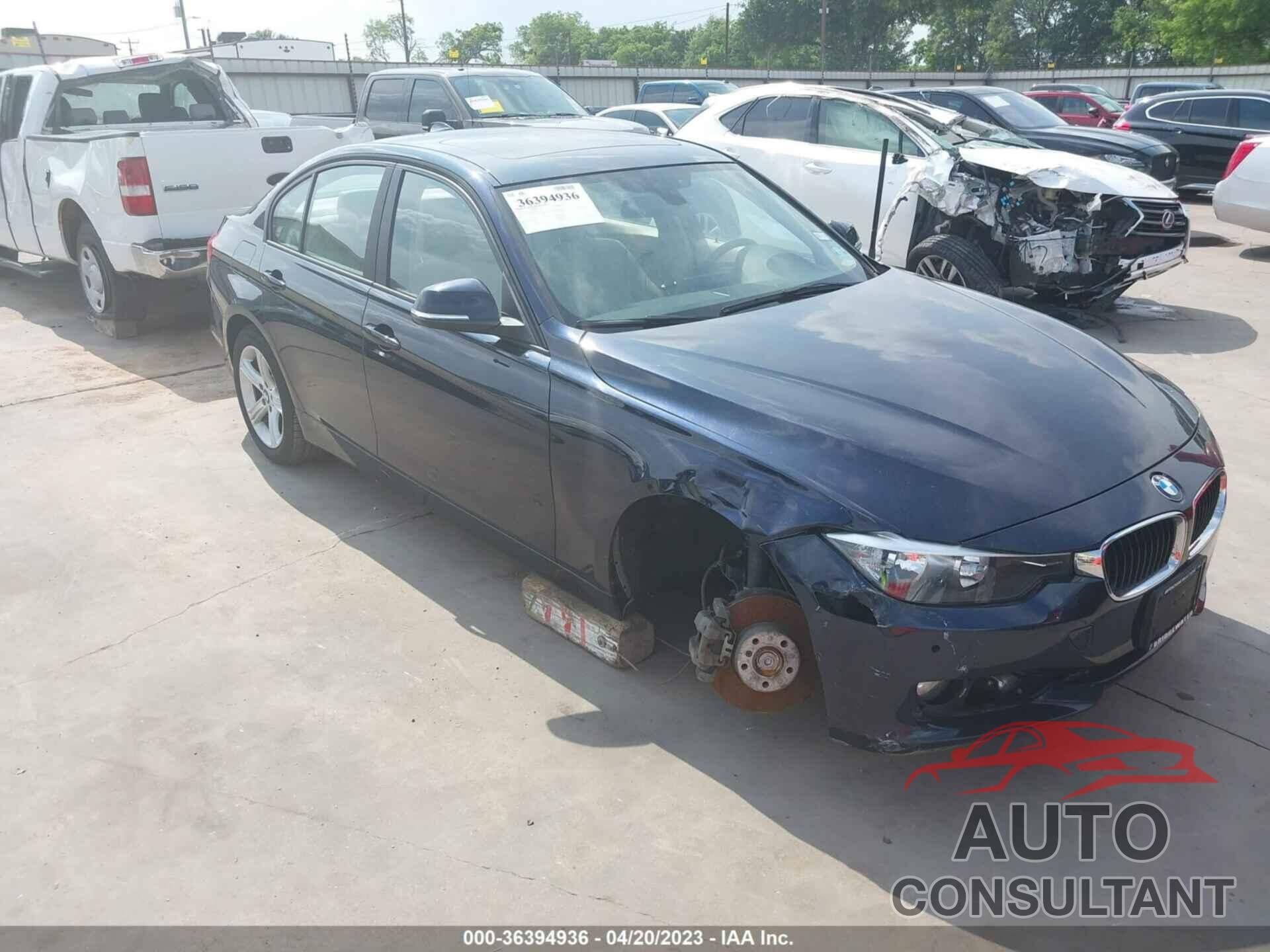 BMW 3 SERIES 2015 - WBA3C3C50FK201369