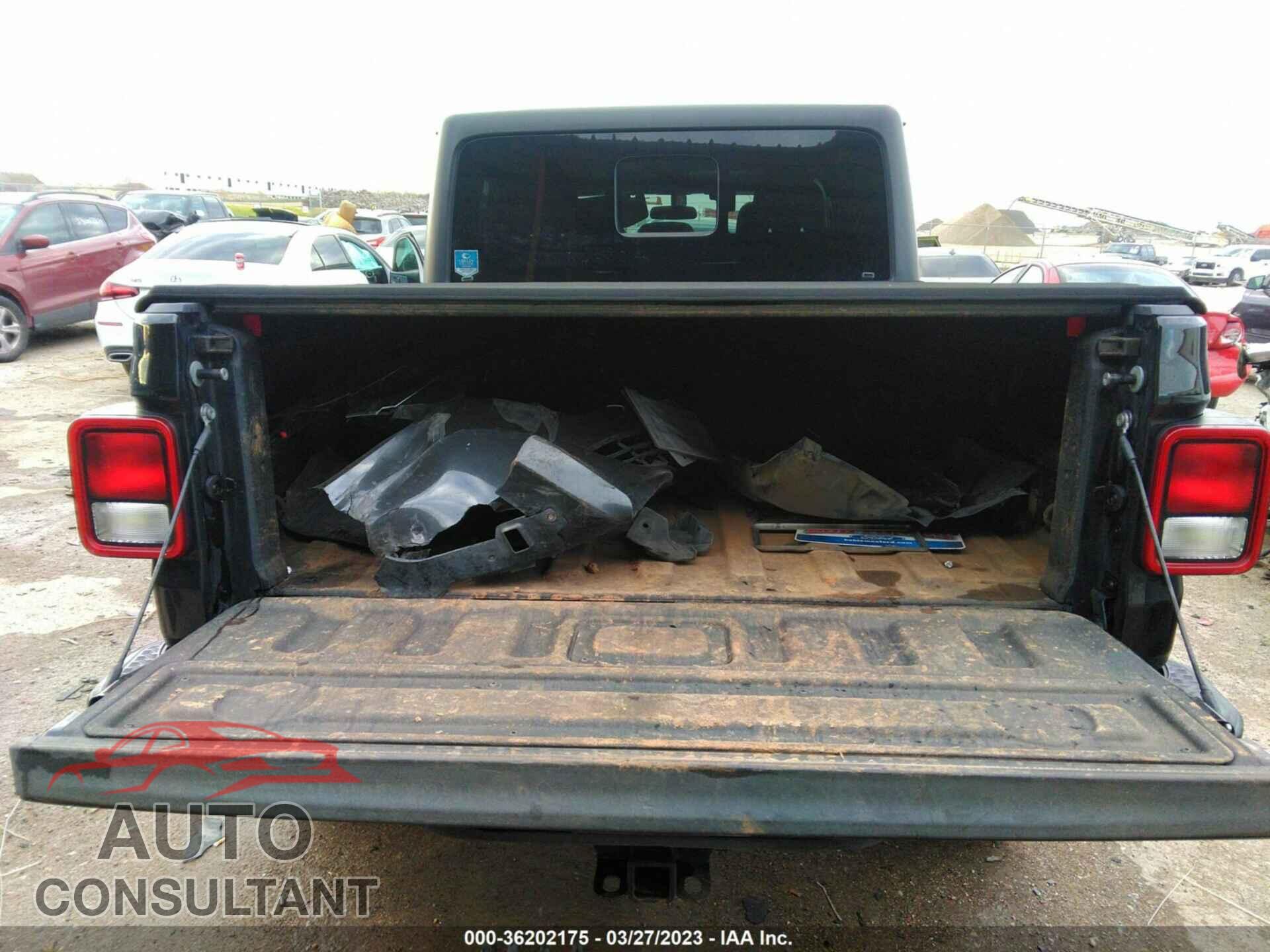 JEEP GLADIATOR 2020 - 1C6HJTAG2LL116663