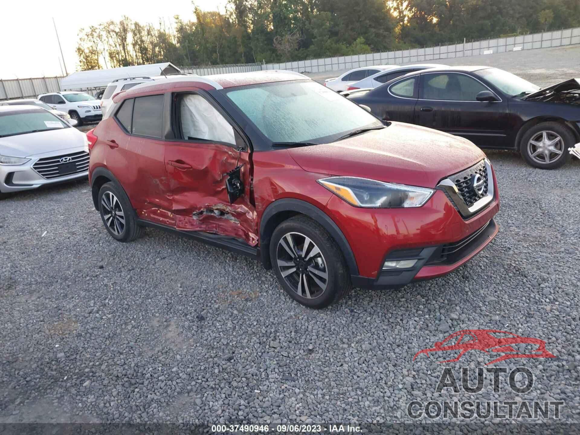 NISSAN KICKS 2019 - 3N1CP5CU2KL568067