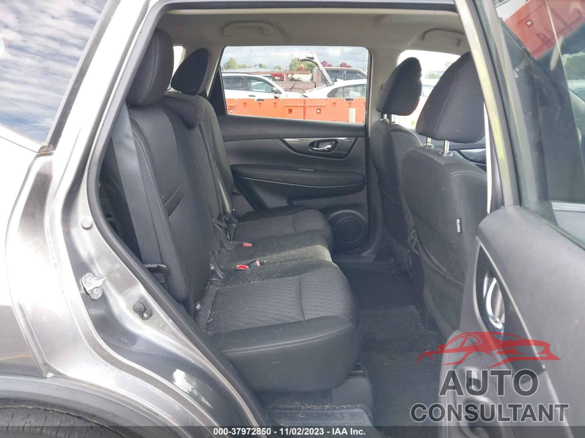 NISSAN ROGUE 2019 - KNMAT2MT7KP537275