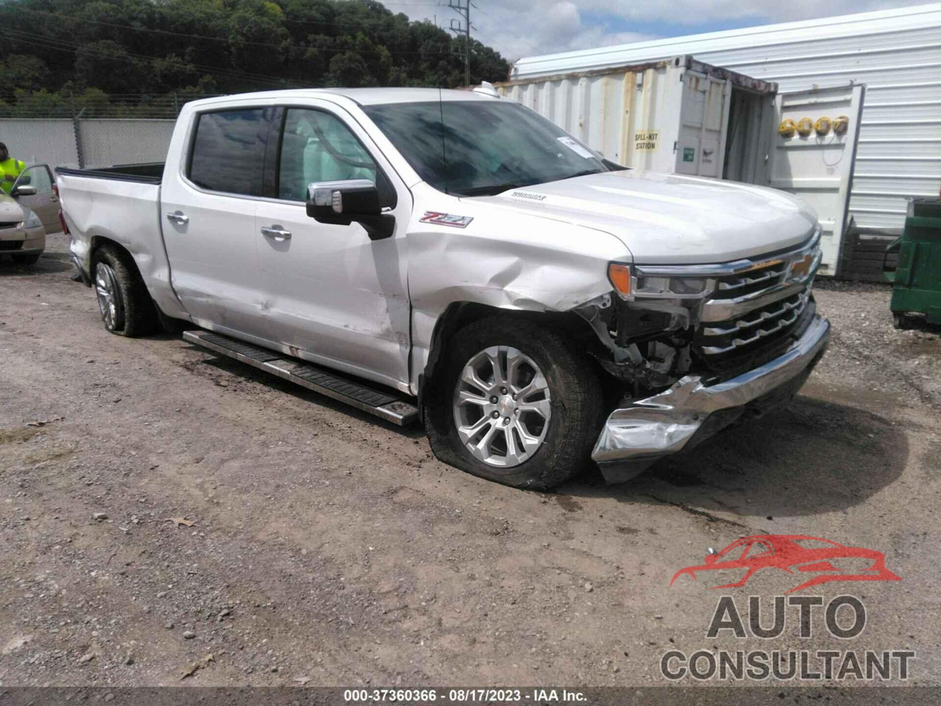CHEVROLET SILVERADO 1500 2023 - 1GCUDGE81PZ182827