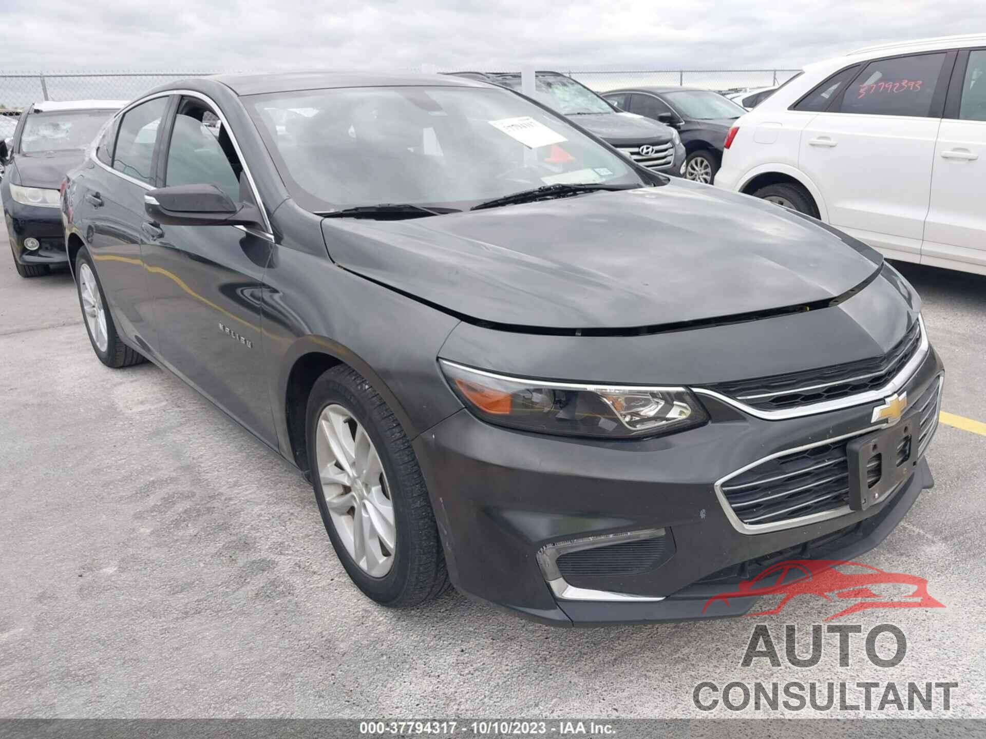 CHEVROLET MALIBU 2017 - 1G1ZE5ST6HF185573