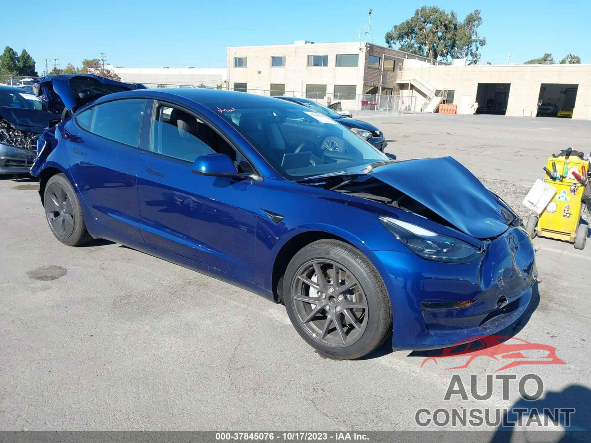 TESLA MODEL 3 2023 - 5YJ3E1EA7PF382240