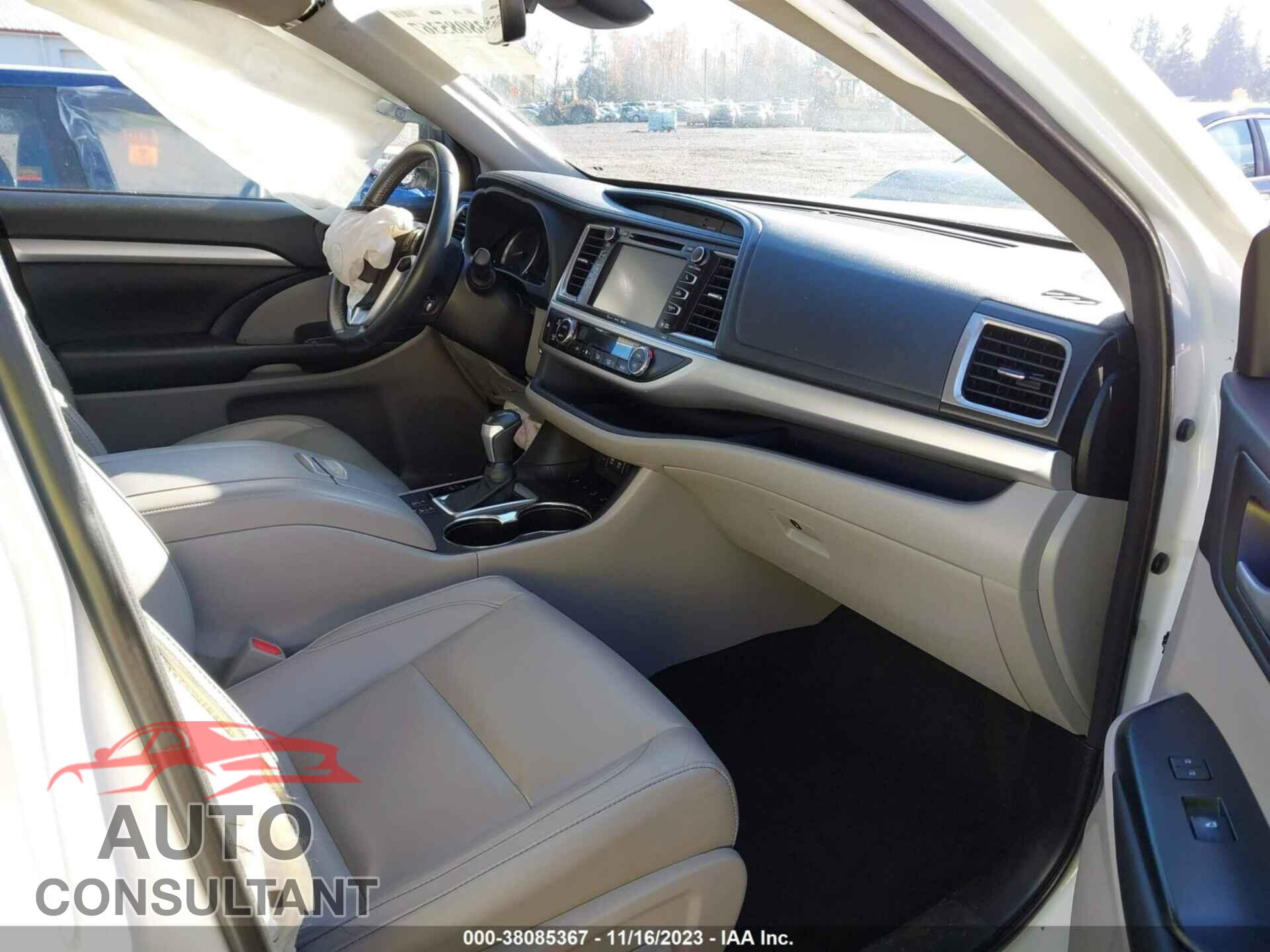 TOYOTA HIGHLANDER 2017 - 5TDJZRFH1HS477931