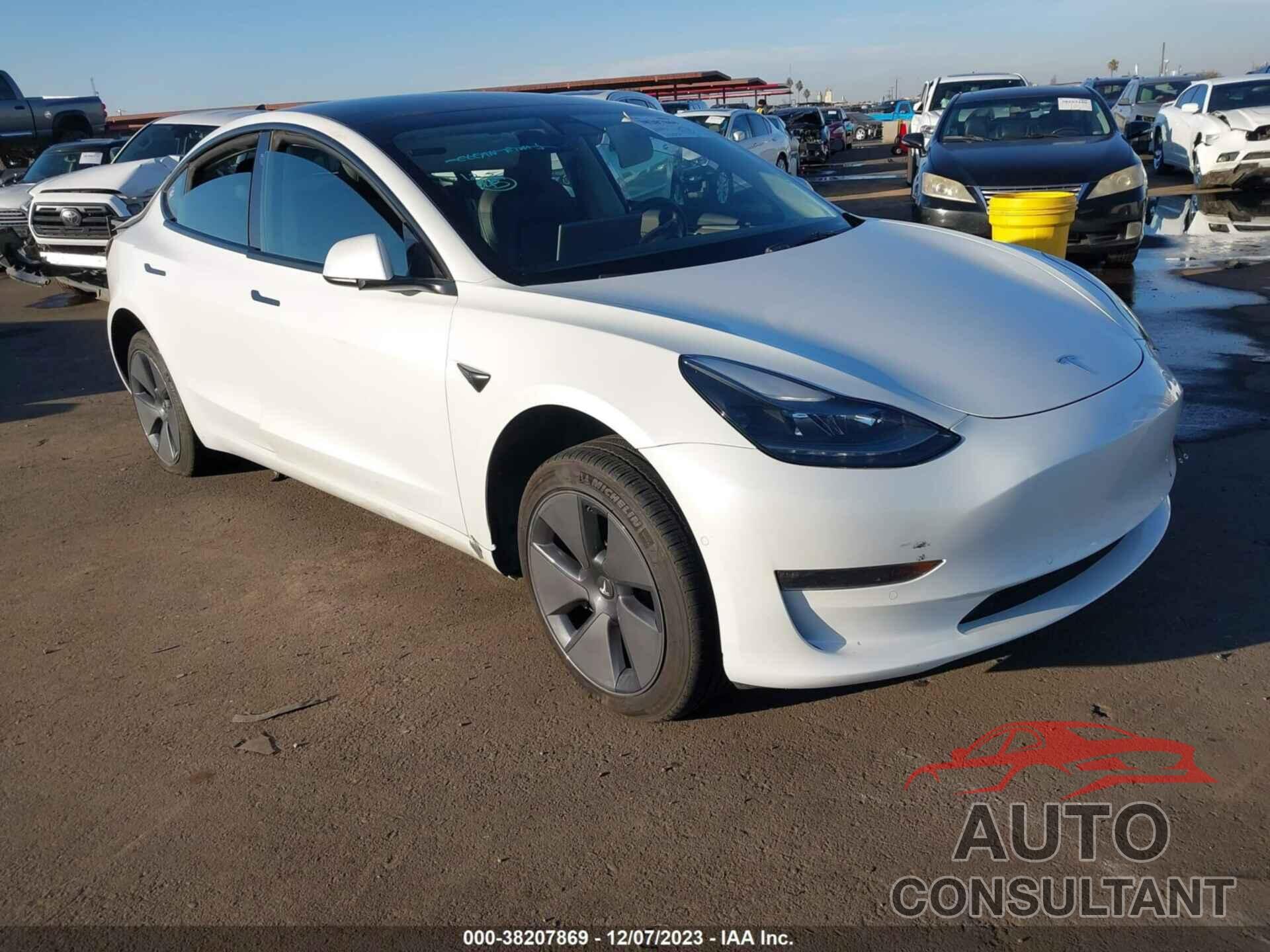 TESLA MODEL 3 2022 - 5YJ3E1EB1NF152635