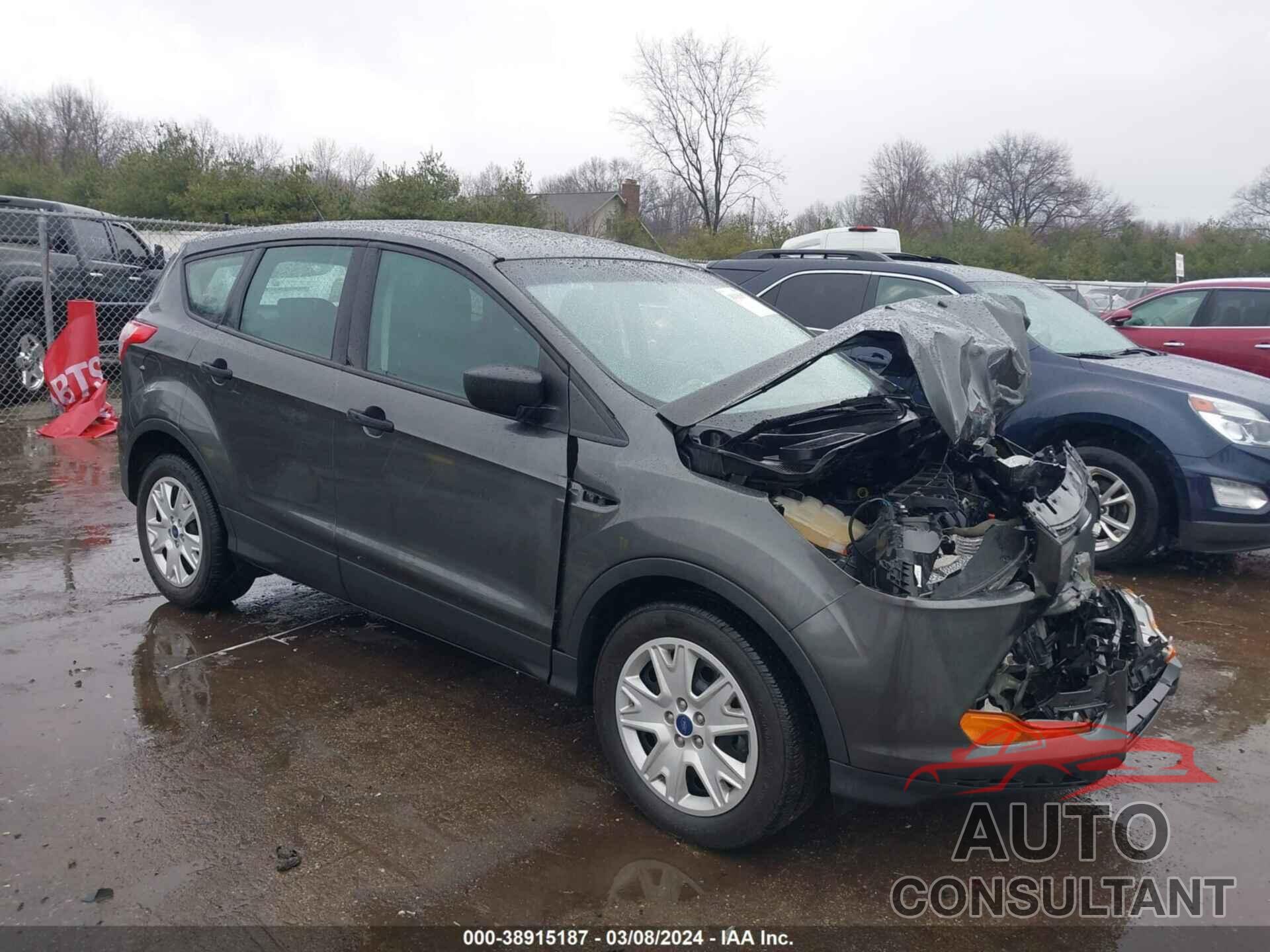 FORD ESCAPE 2016 - 1FMCU0F71GUB96079