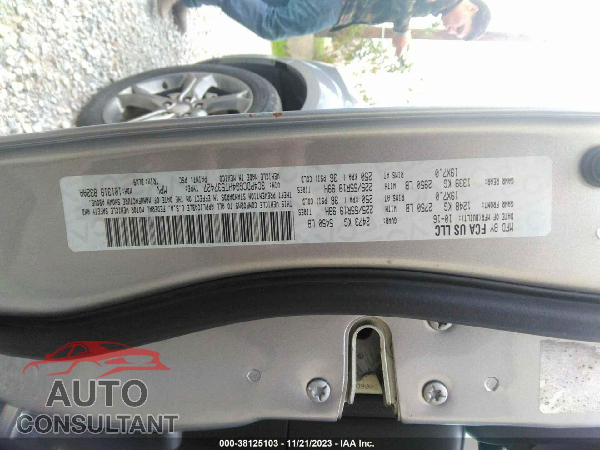DODGE JOURNEY 2017 - 3C4PDCGG4HT537427