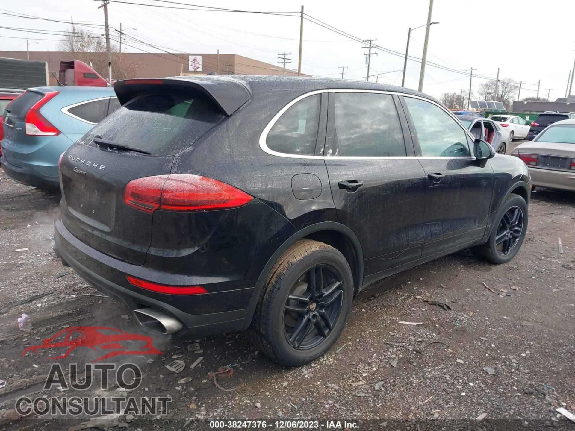PORSCHE CAYENNE 2016 - WP1AA2A28GLA02387