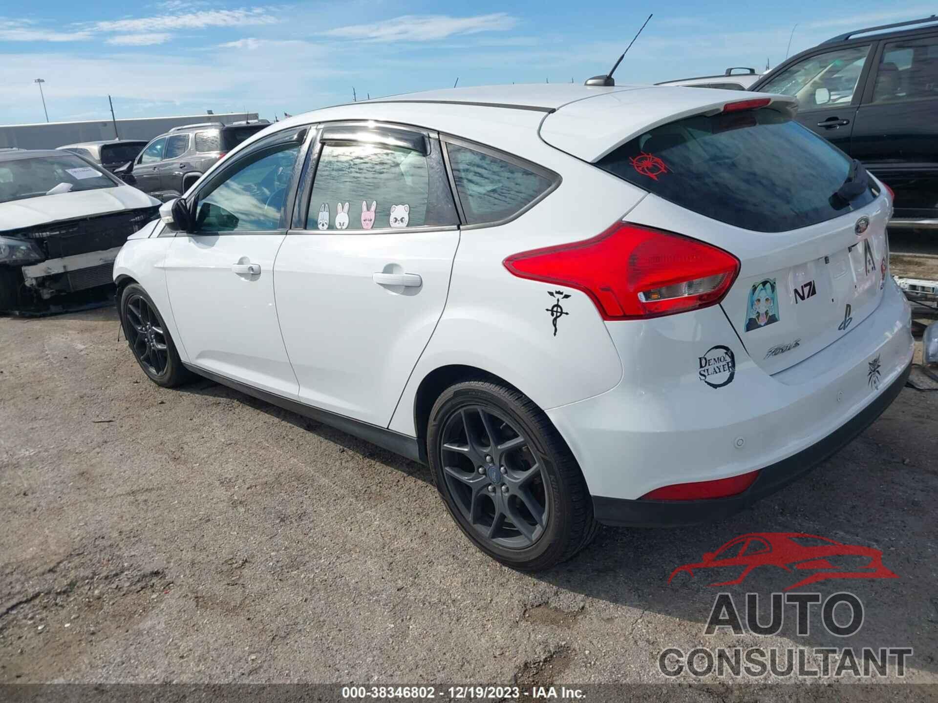 FORD FOCUS 2016 - 1FADP3K25GL215112