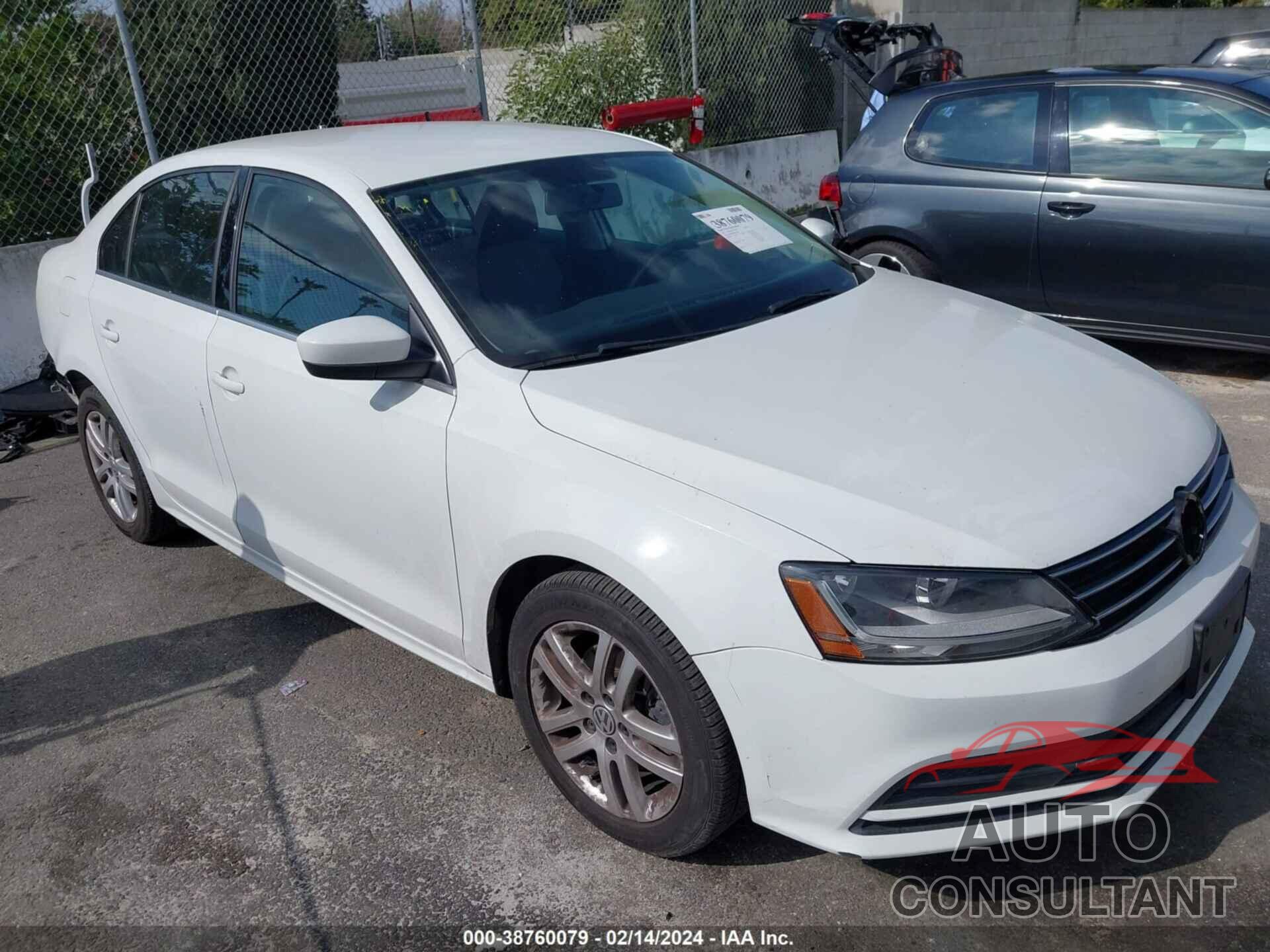 VOLKSWAGEN JETTA 2017 - 3VW2B7AJ8HM262065