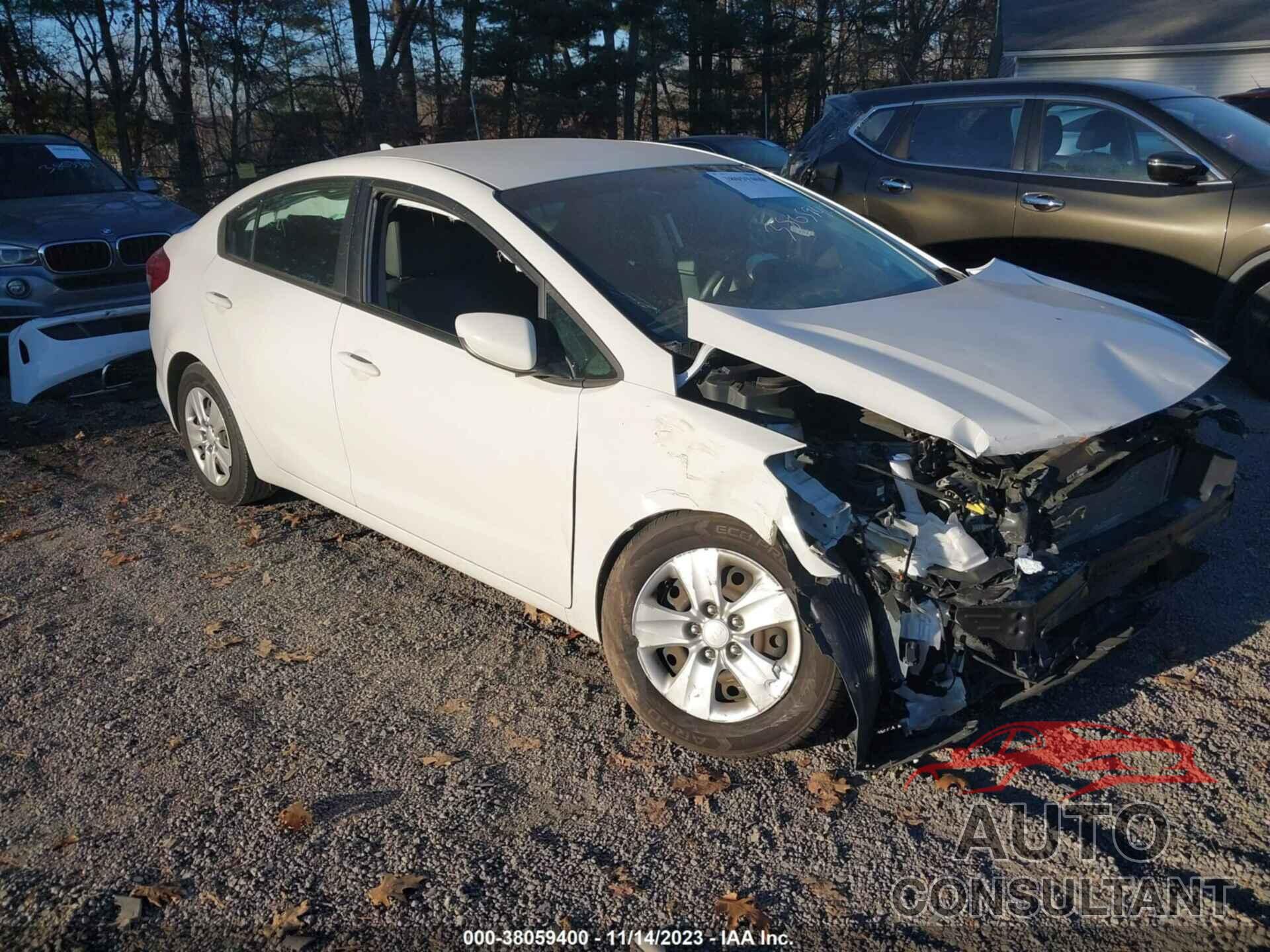 KIA FORTE 2017 - 3KPFK4A74HE038535