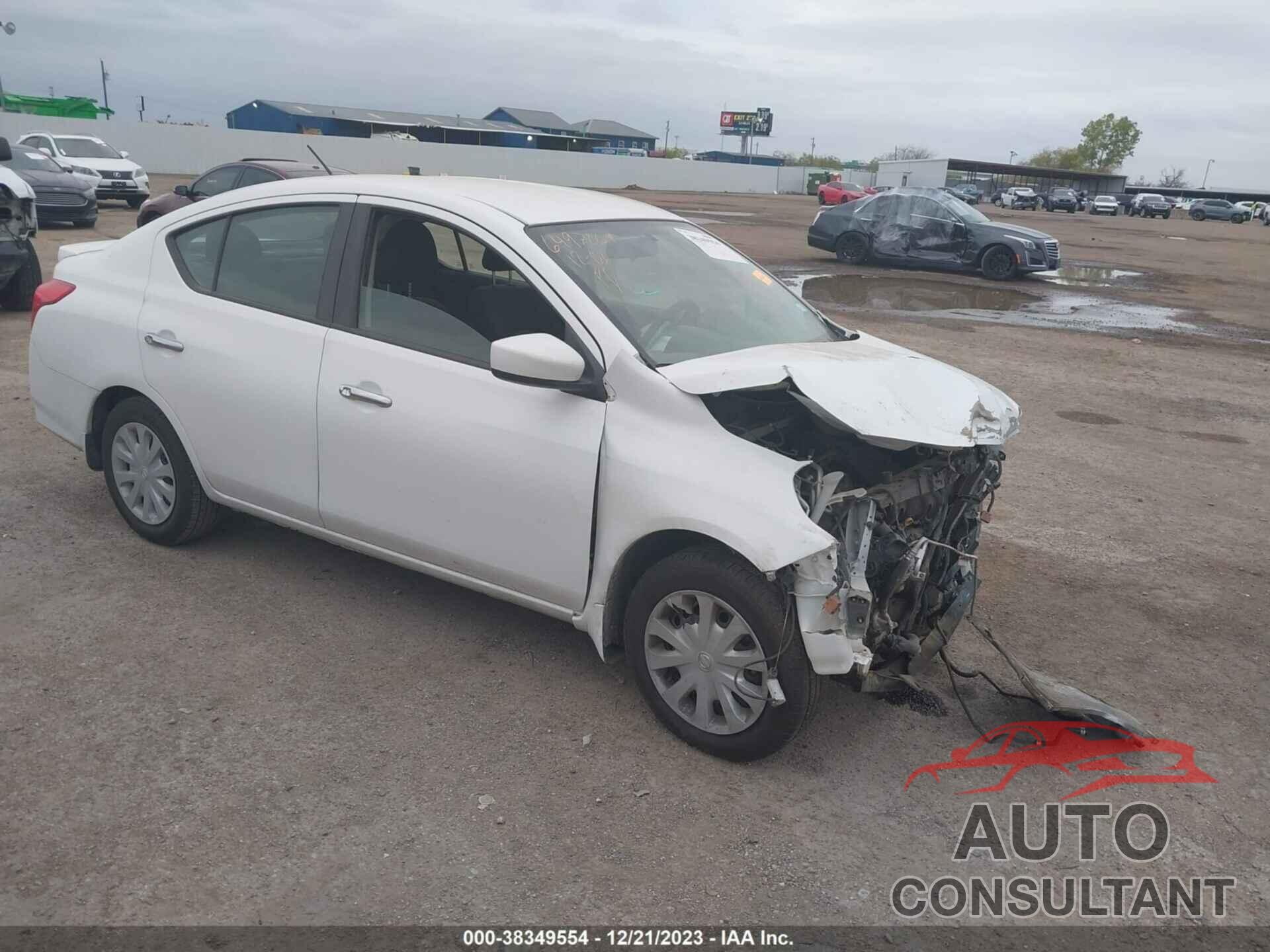 NISSAN VERSA 2019 - 3N1CN7AP2KL802870