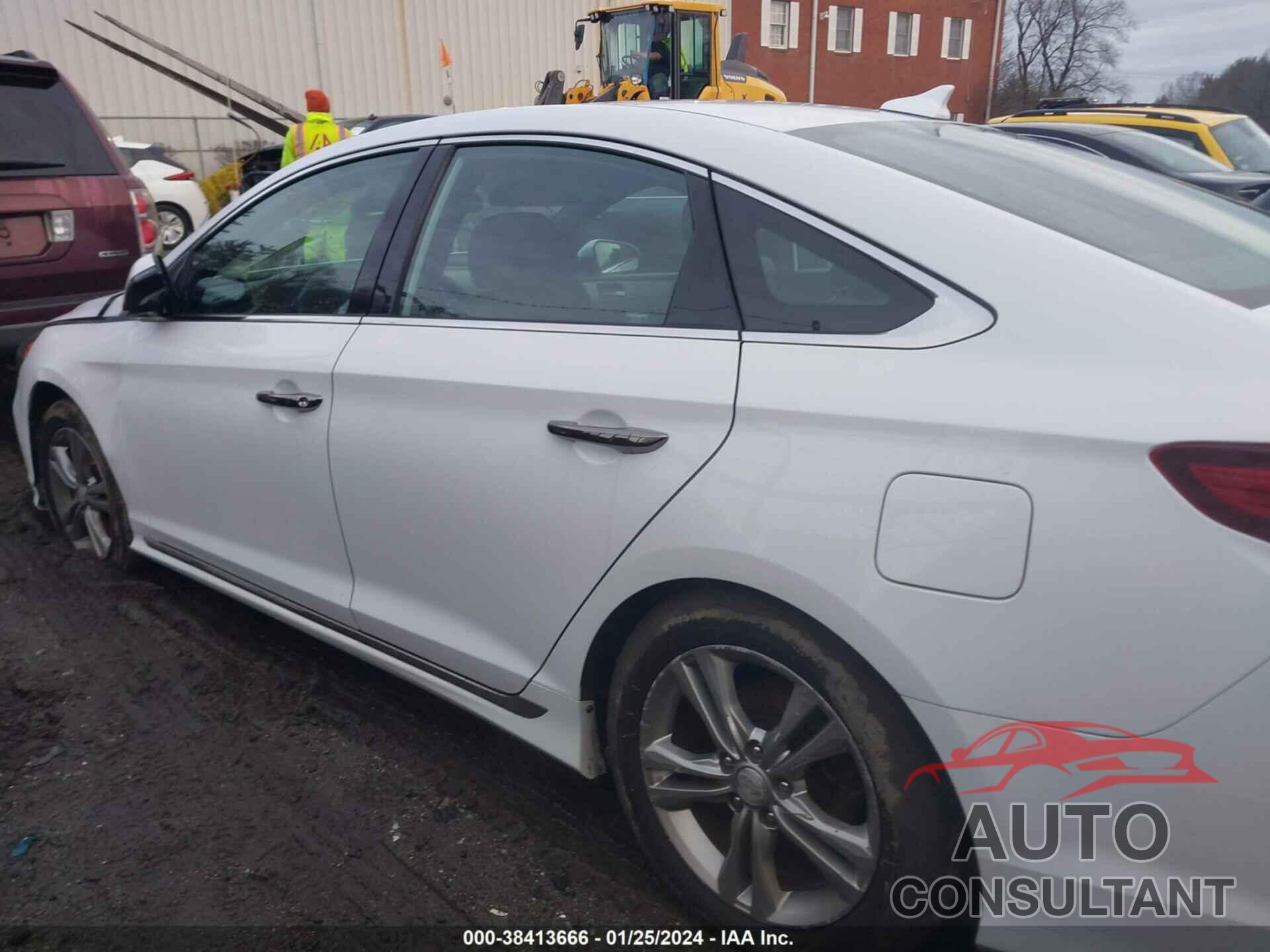 HYUNDAI SONATA 2018 - 5NPE34AF3JH628405