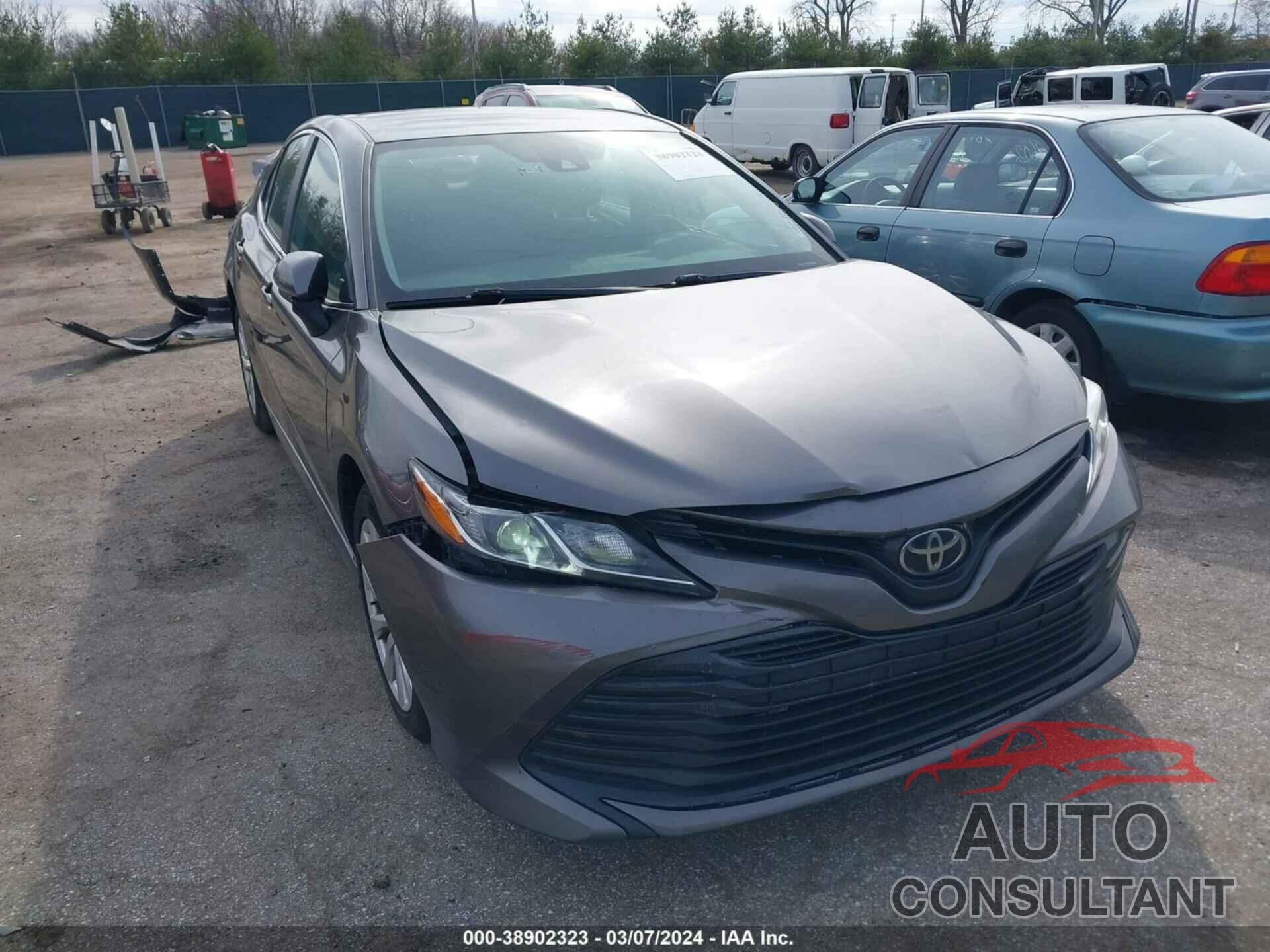 TOYOTA CAMRY 2019 - 4T1B11HK4KU788337