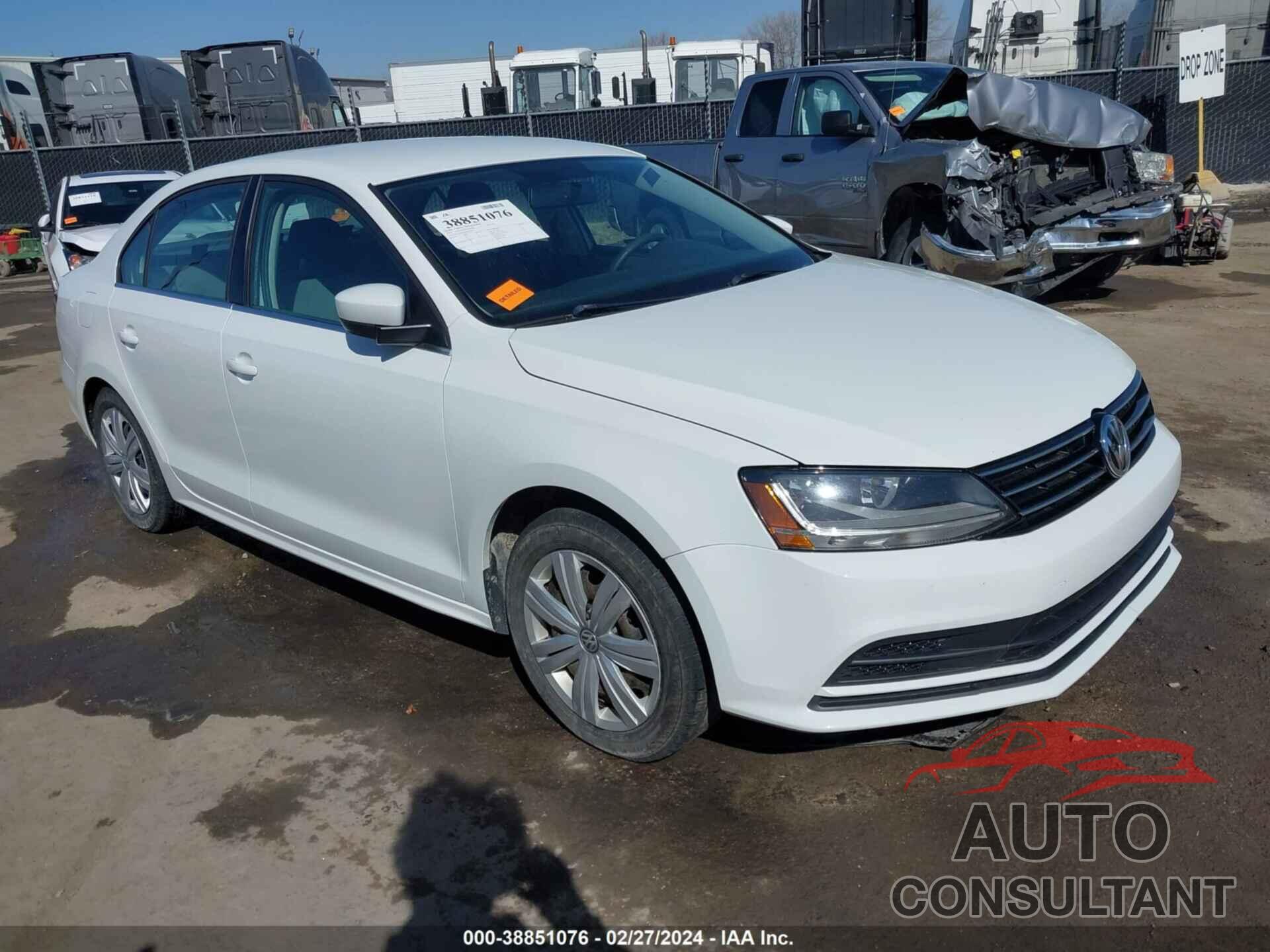VOLKSWAGEN JETTA 2017 - 3VW2B7AJ3HM217745