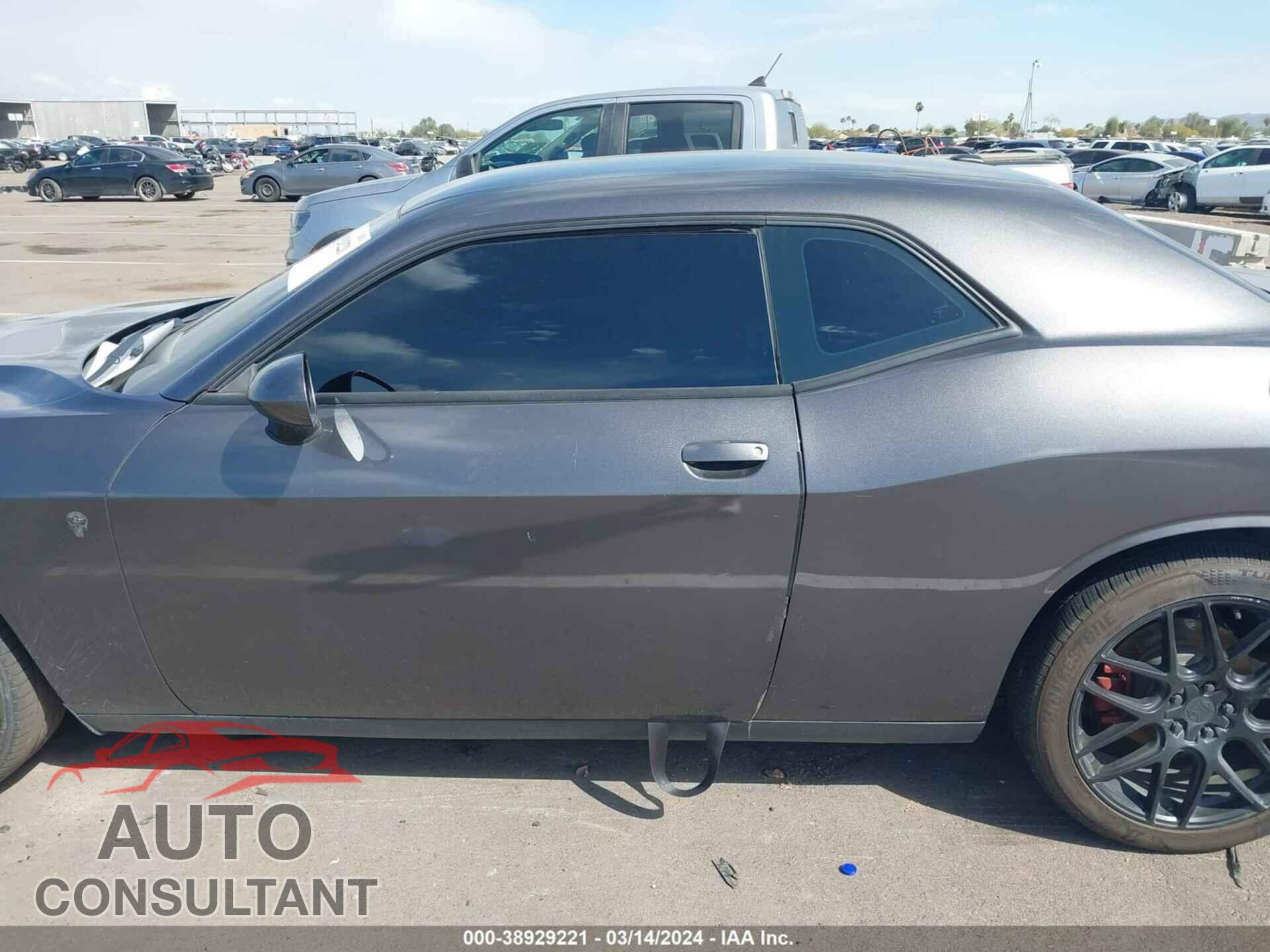 DODGE CHALLENGER 2018 - 2C3CDZAG5JH215361