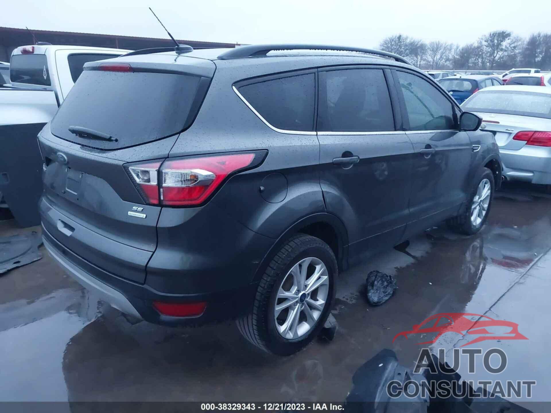 FORD ESCAPE 2018 - 1FMCU0GD9JUD50209
