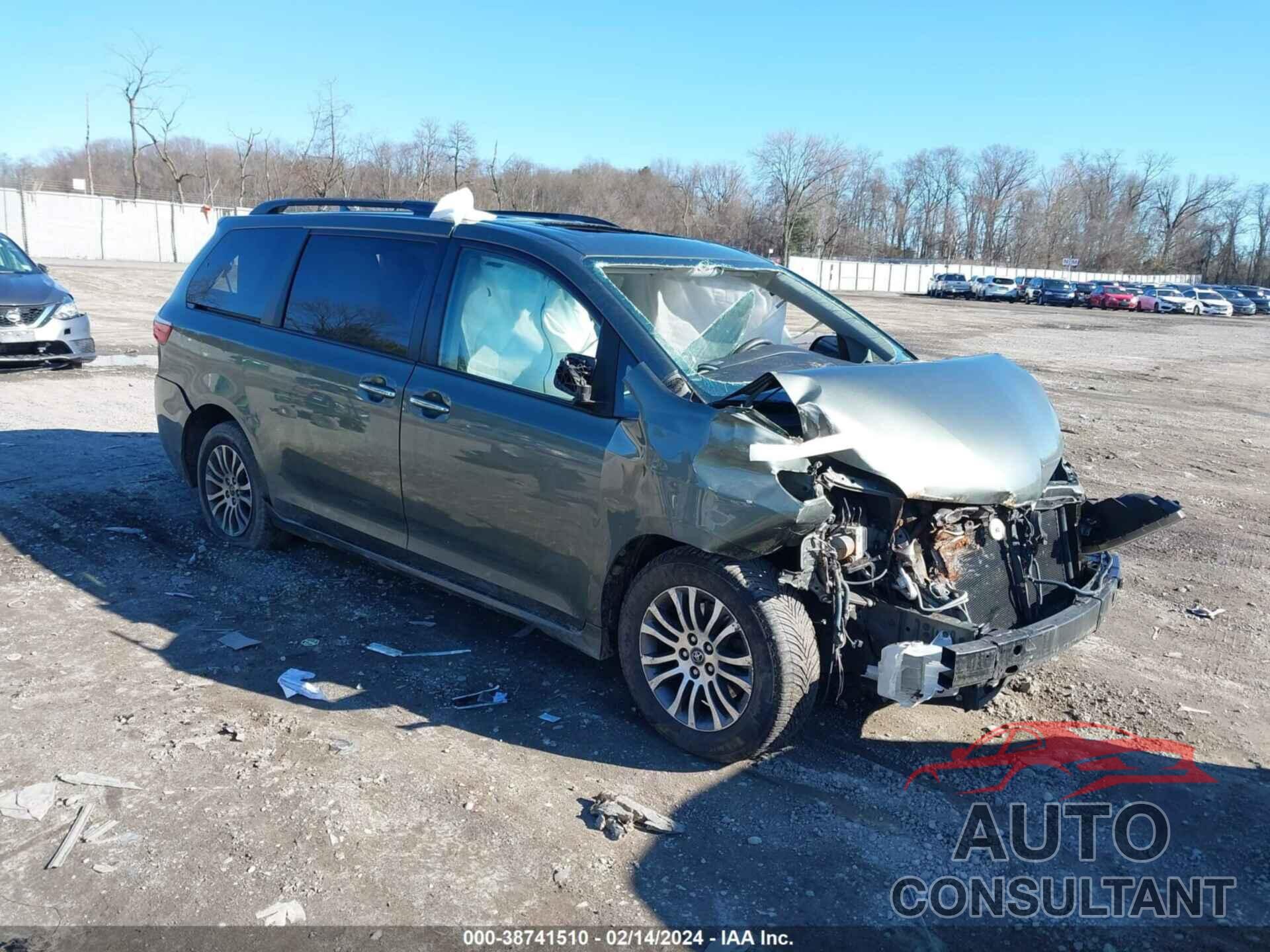 TOYOTA SIENNA 2018 - 5TDYZ3DC3JS957400