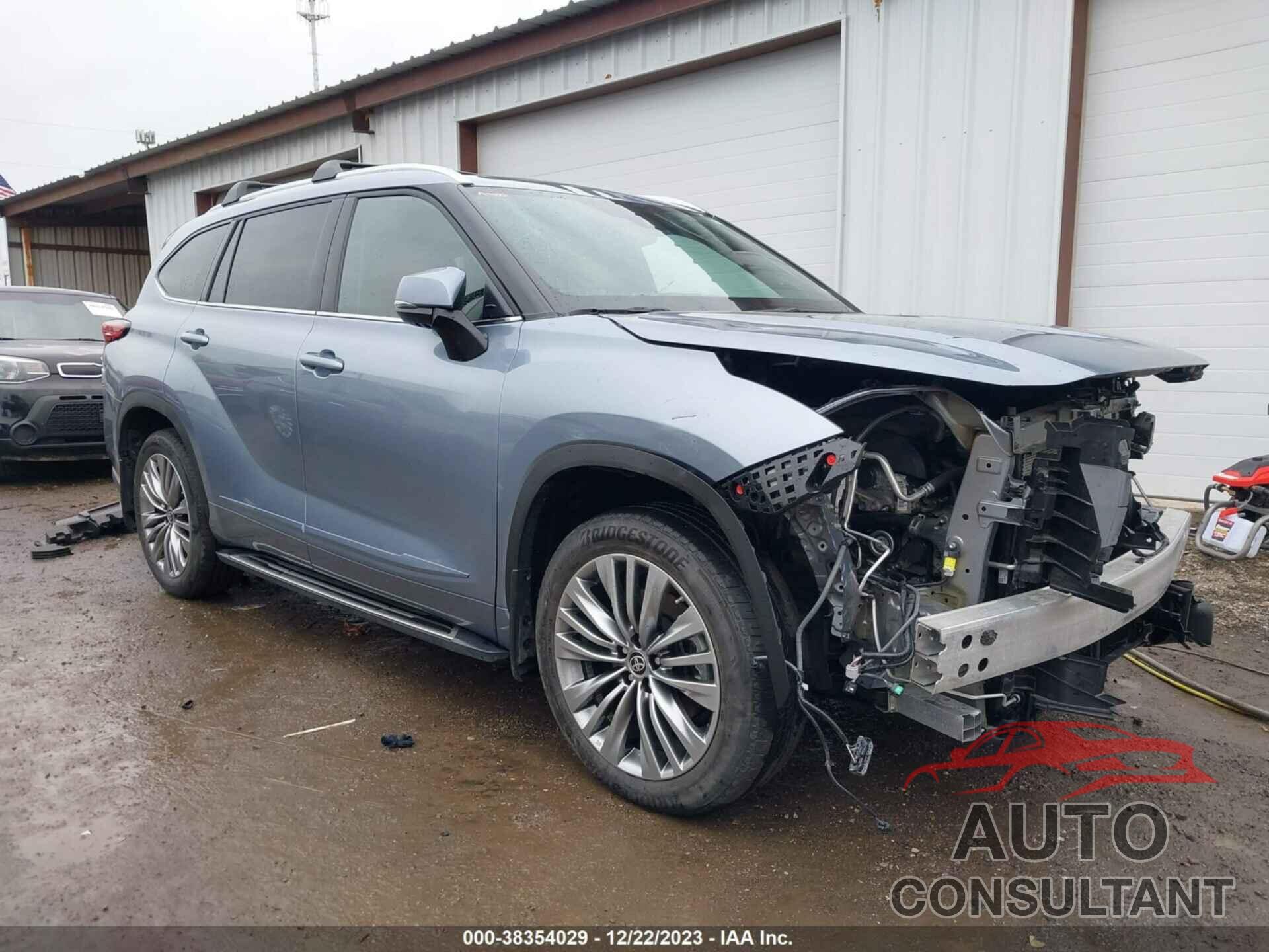 TOYOTA HIGHLANDER 2021 - 5TDFZRBH3MS062521