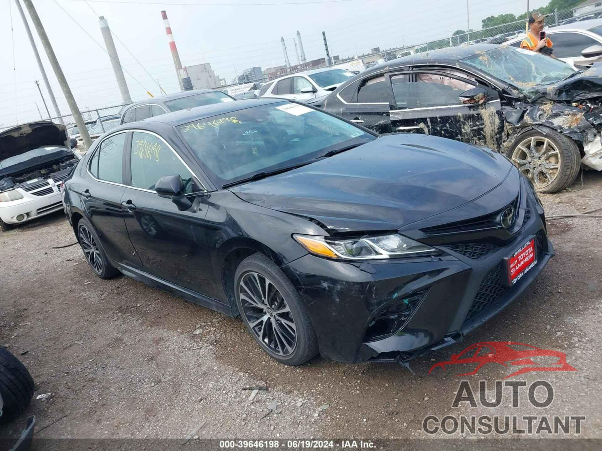 TOYOTA CAMRY 2020 - 4T1G11AK9LU958502