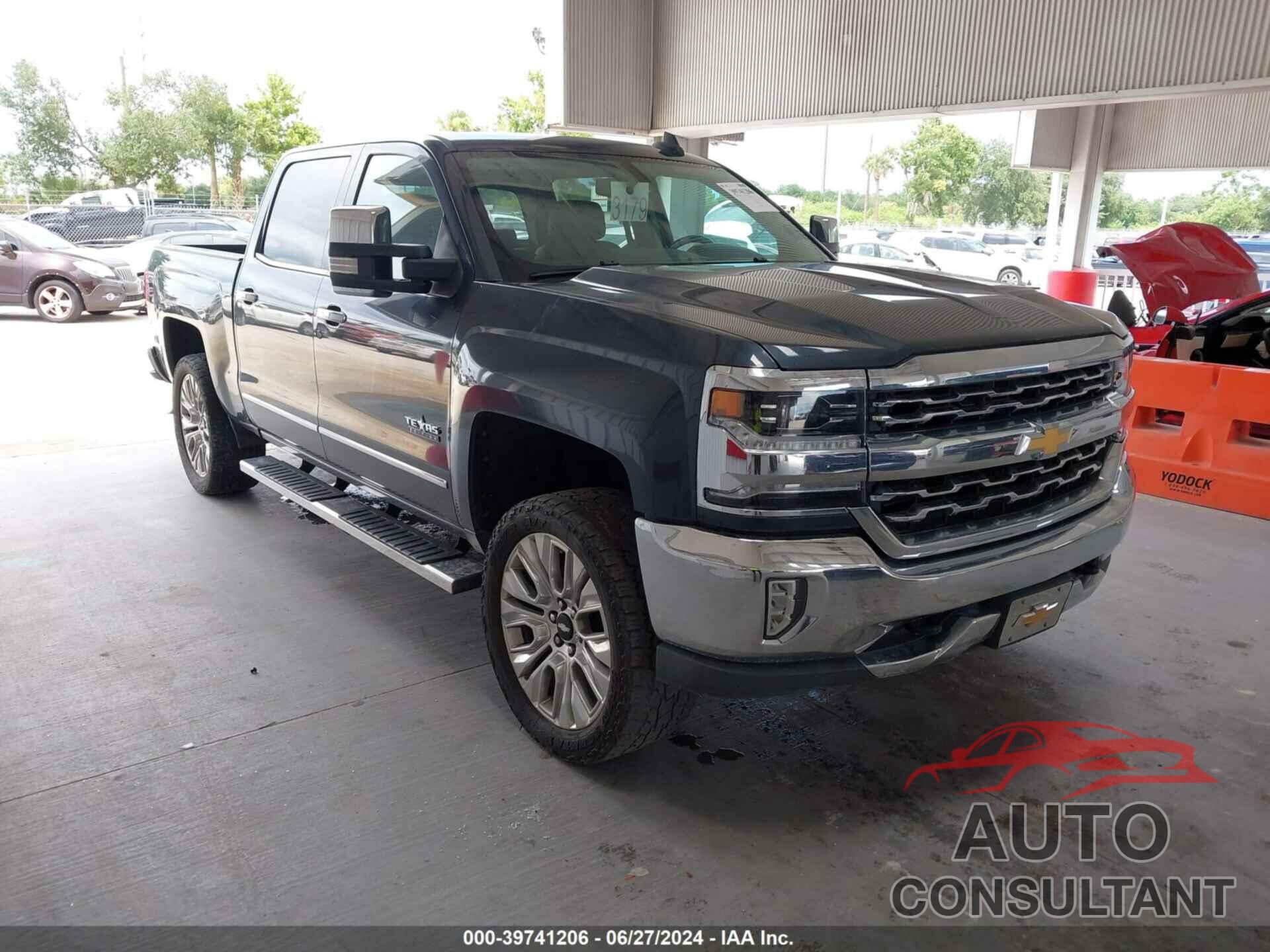 CHEVROLET SILVERADO 1500 2018 - 3GCPCSEC5JG521622