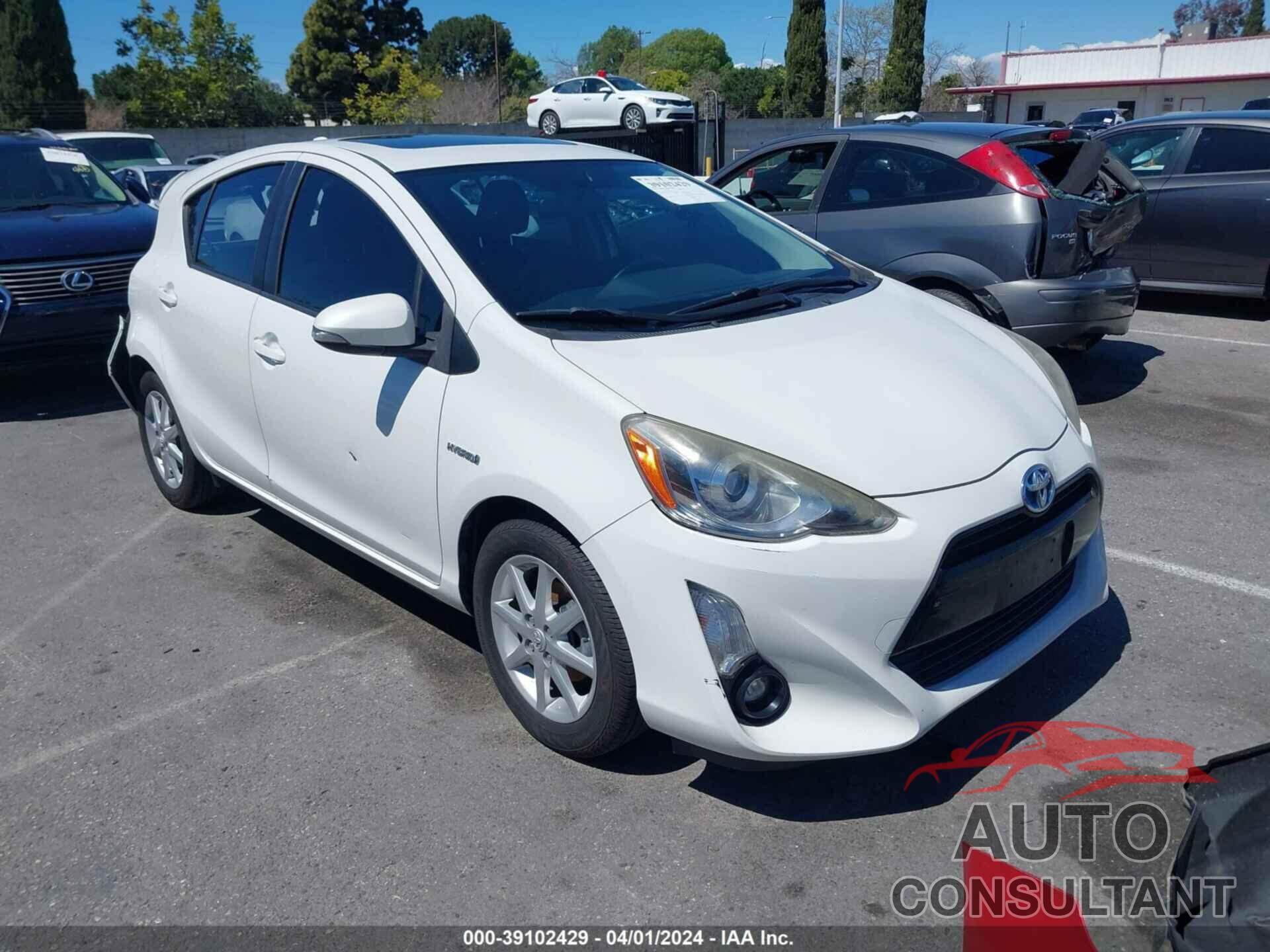 TOYOTA PRIUS C 2016 - JTDKDTB34G1118756