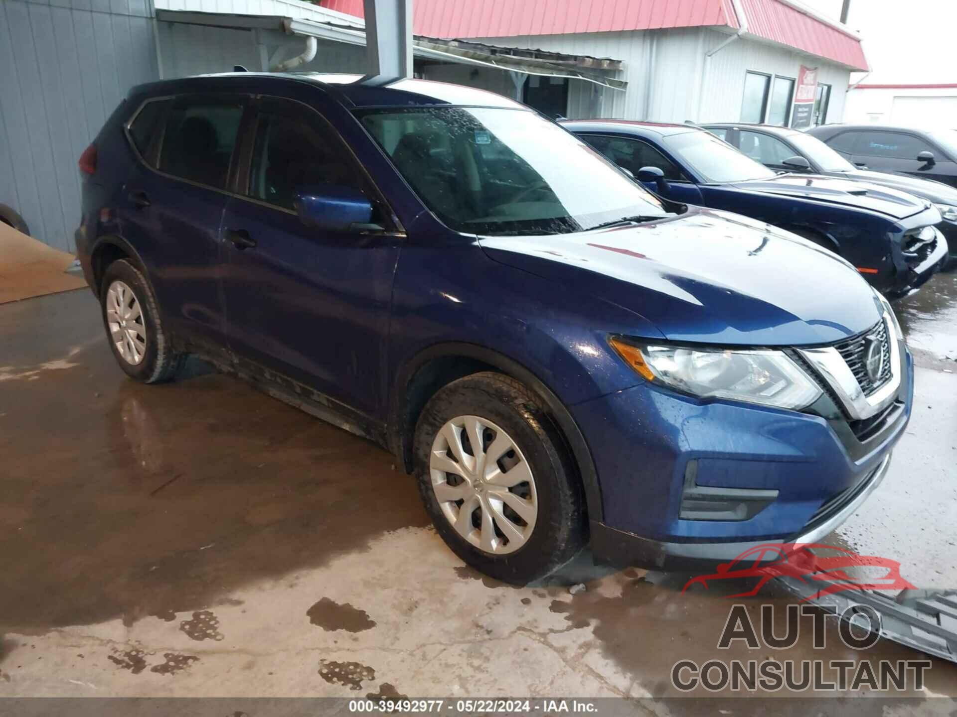 NISSAN ROGUE 2018 - 5N1AT2MT3JC746160