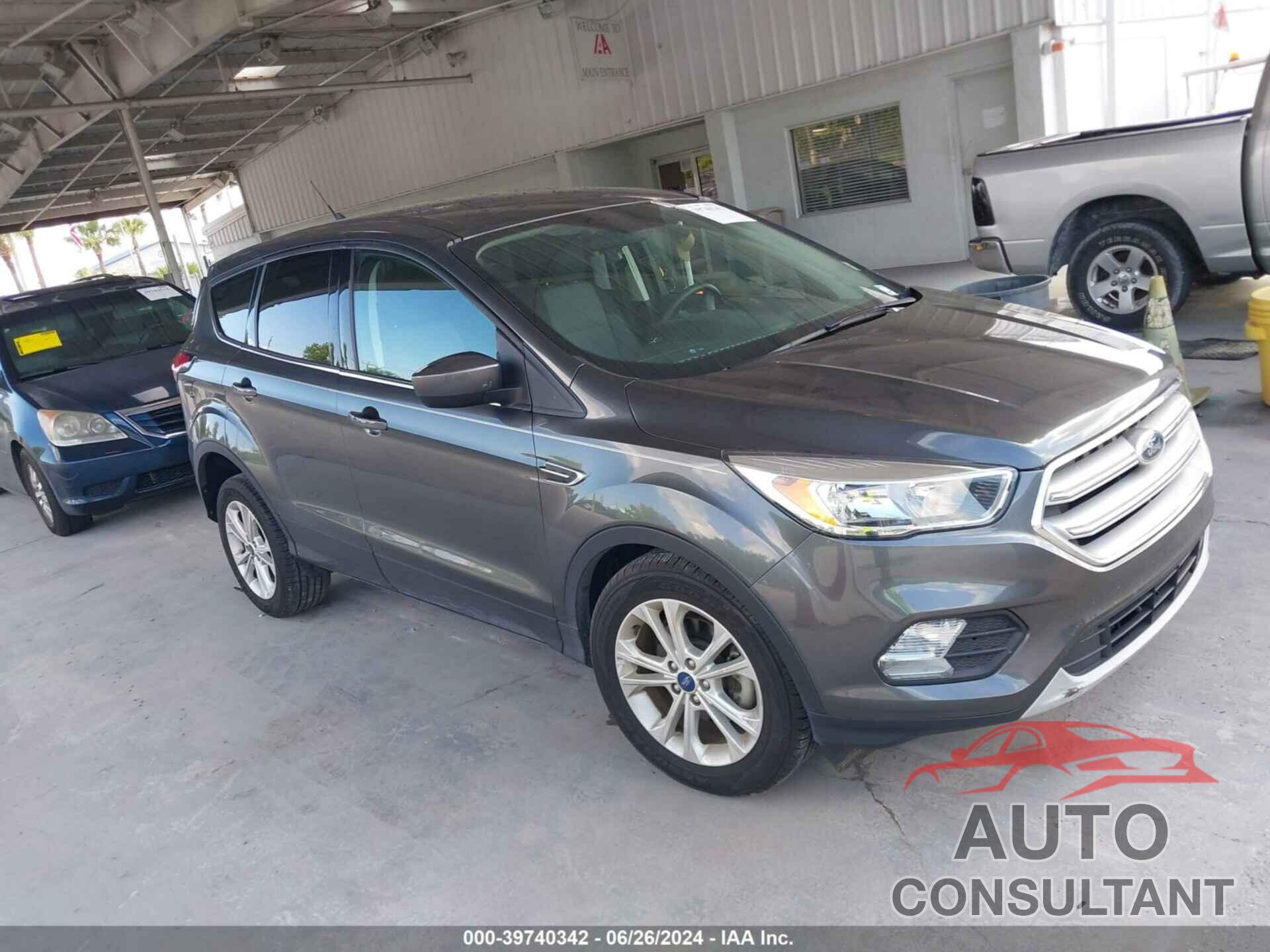 FORD ESCAPE 2019 - 1FMCU0GD3KUC20489