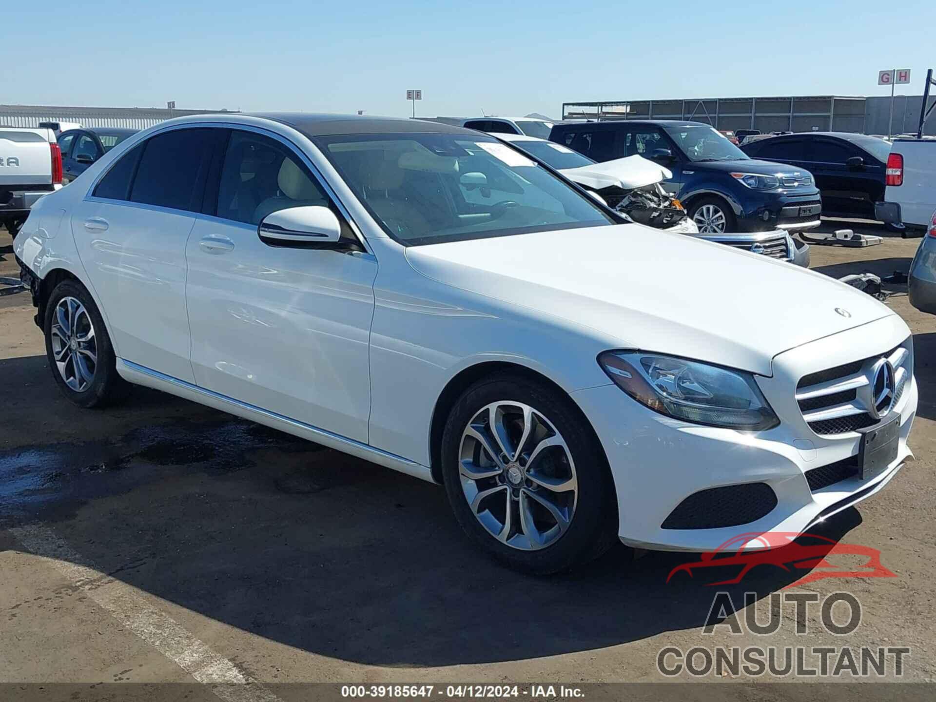 MERCEDES-BENZ C 300 2016 - 55SWF4JB5GU152835