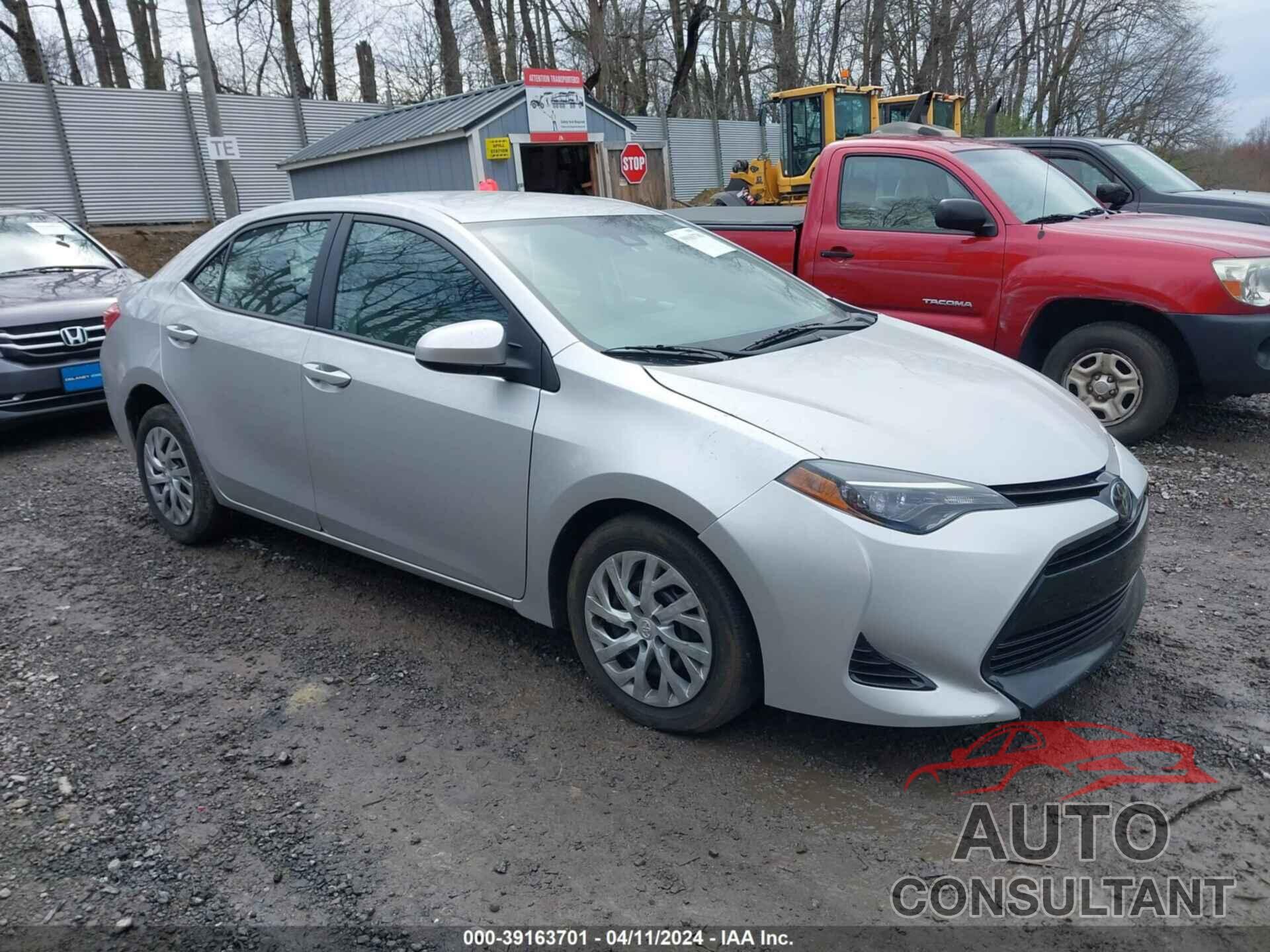 TOYOTA COROLLA 2017 - 2T1BURHE8HC911387