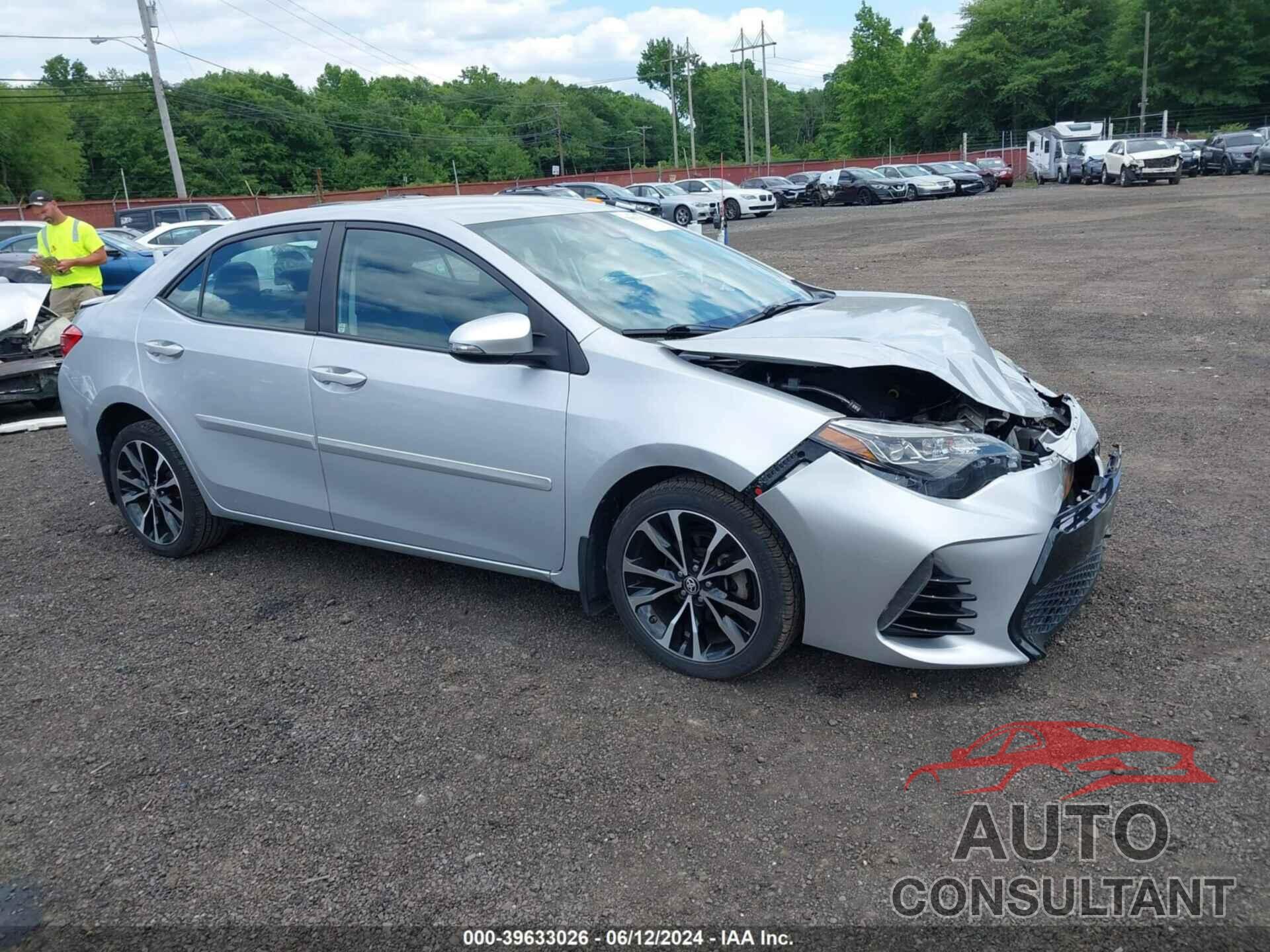 TOYOTA COROLLA 2017 - 2T1BURHE0HC880264