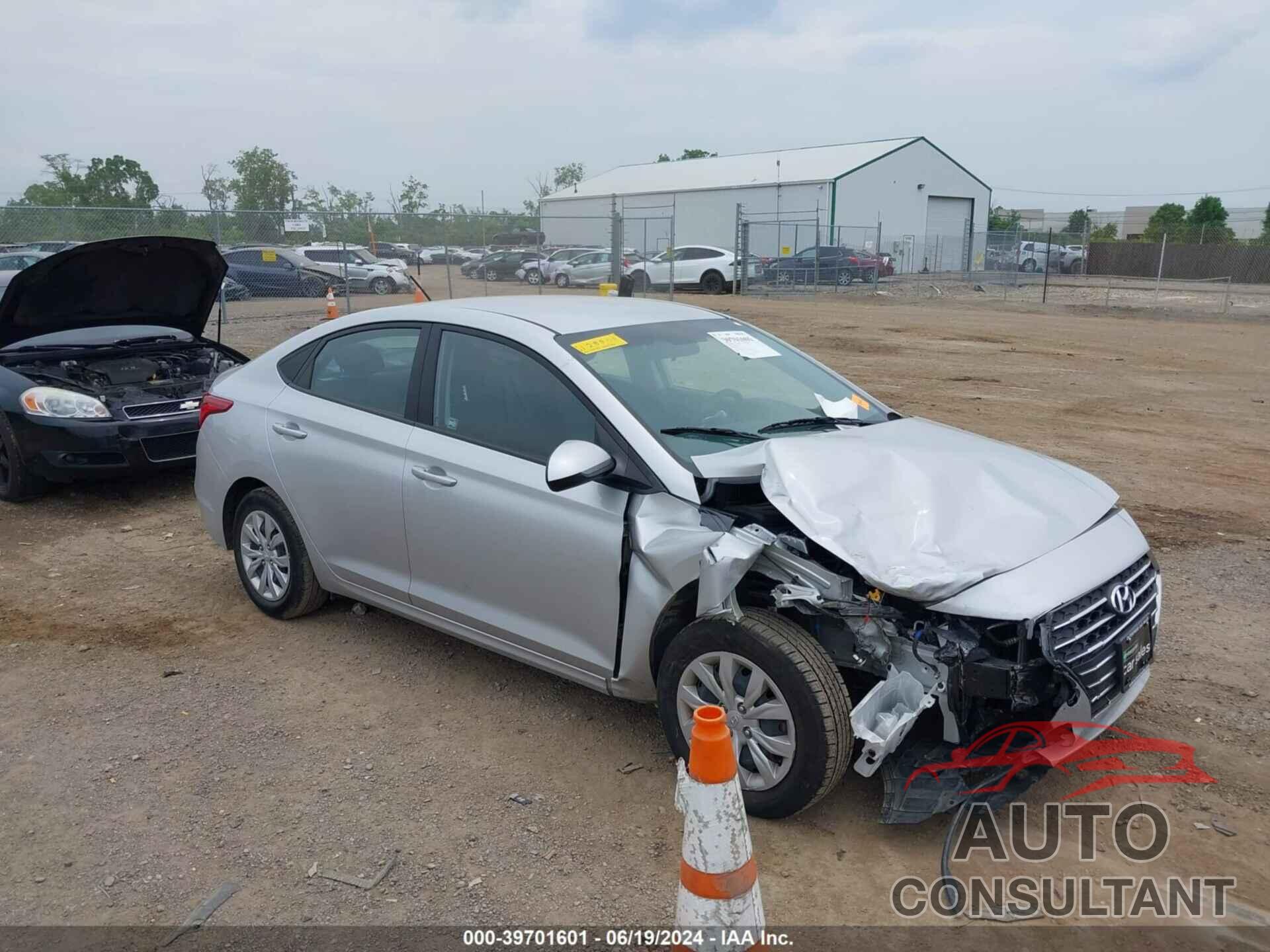 HYUNDAI ACCENT 2021 - 3KPC24A68ME128808