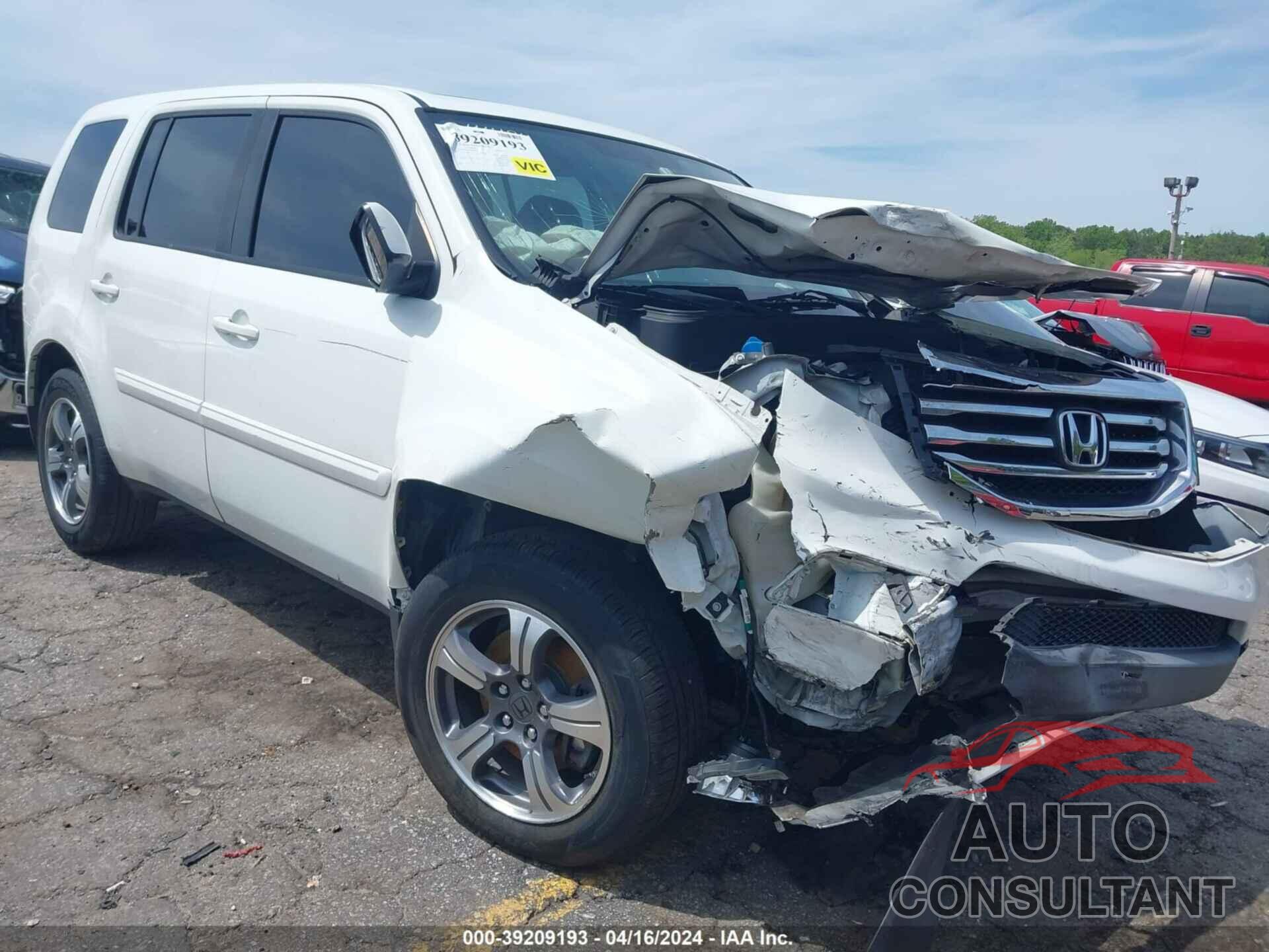 HONDA PILOT 2015 - 5FNYF3H34FB034079