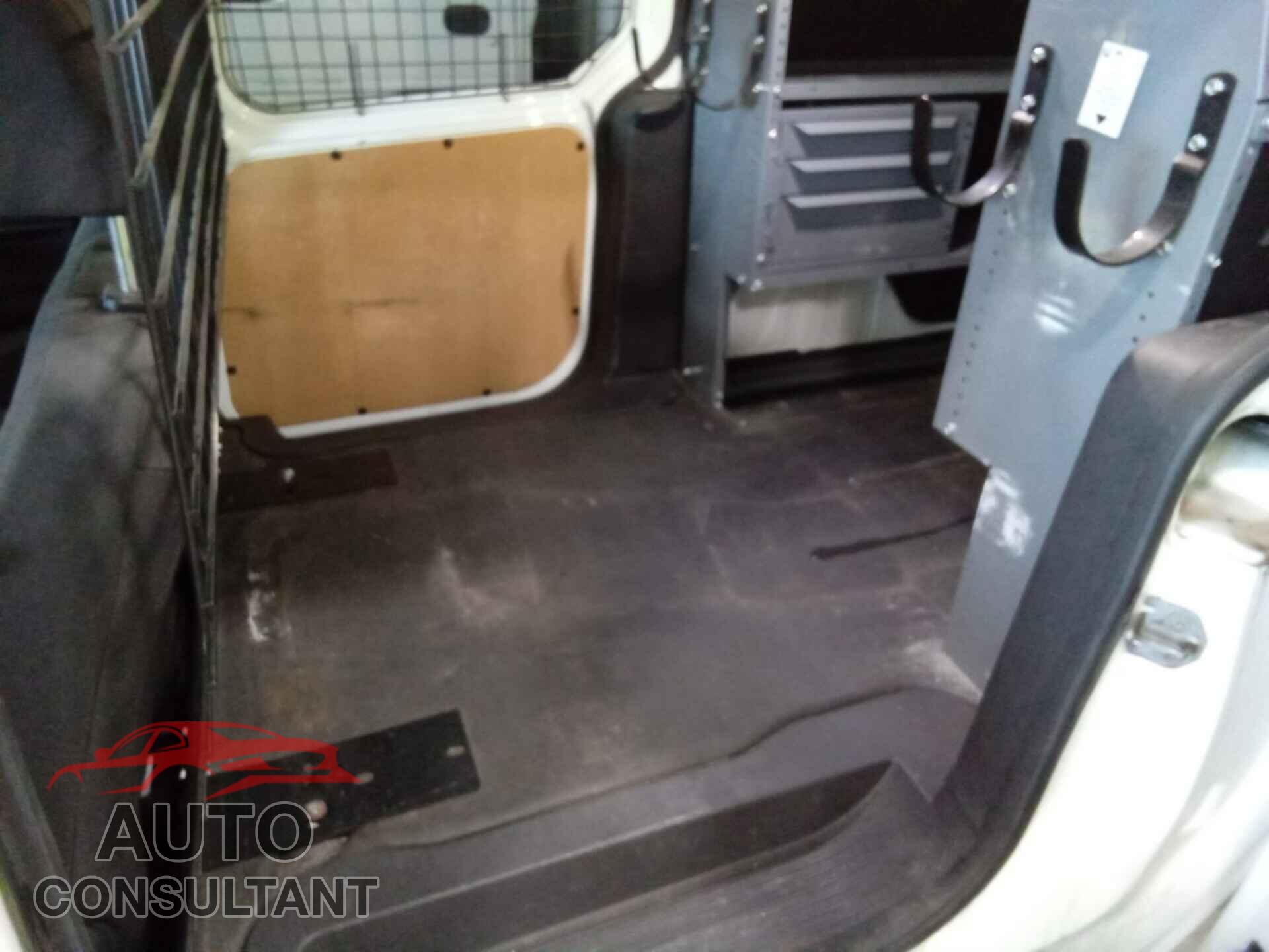 FORD TRANSIT CONNECT 2017 - NM0LS7E76H1313501