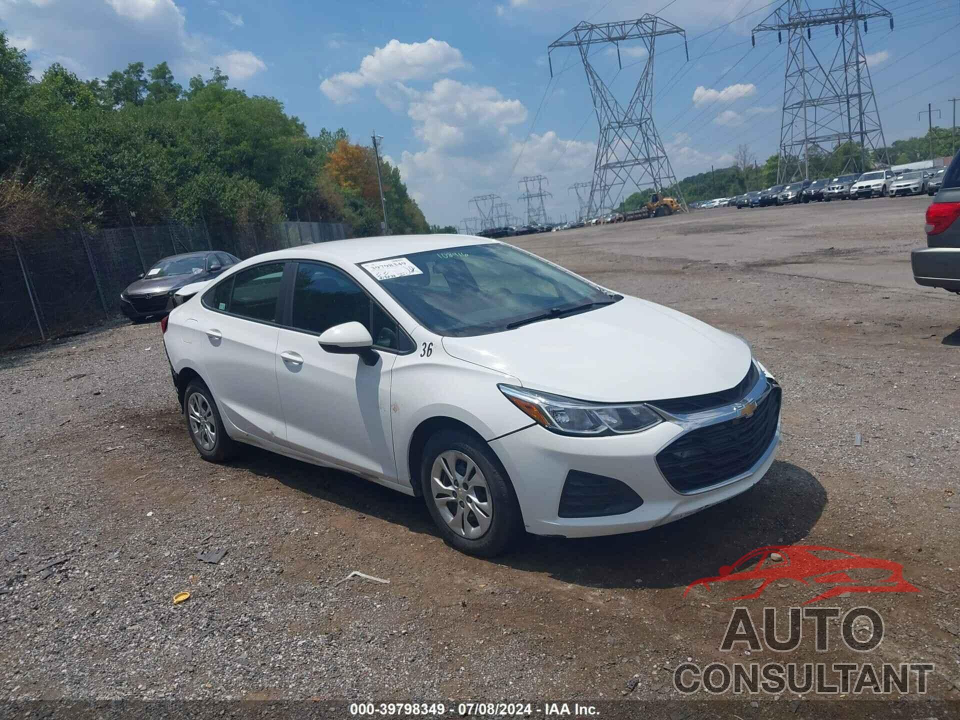 CHEVROLET CRUZE 2019 - 1G1BC5SMXK7108416