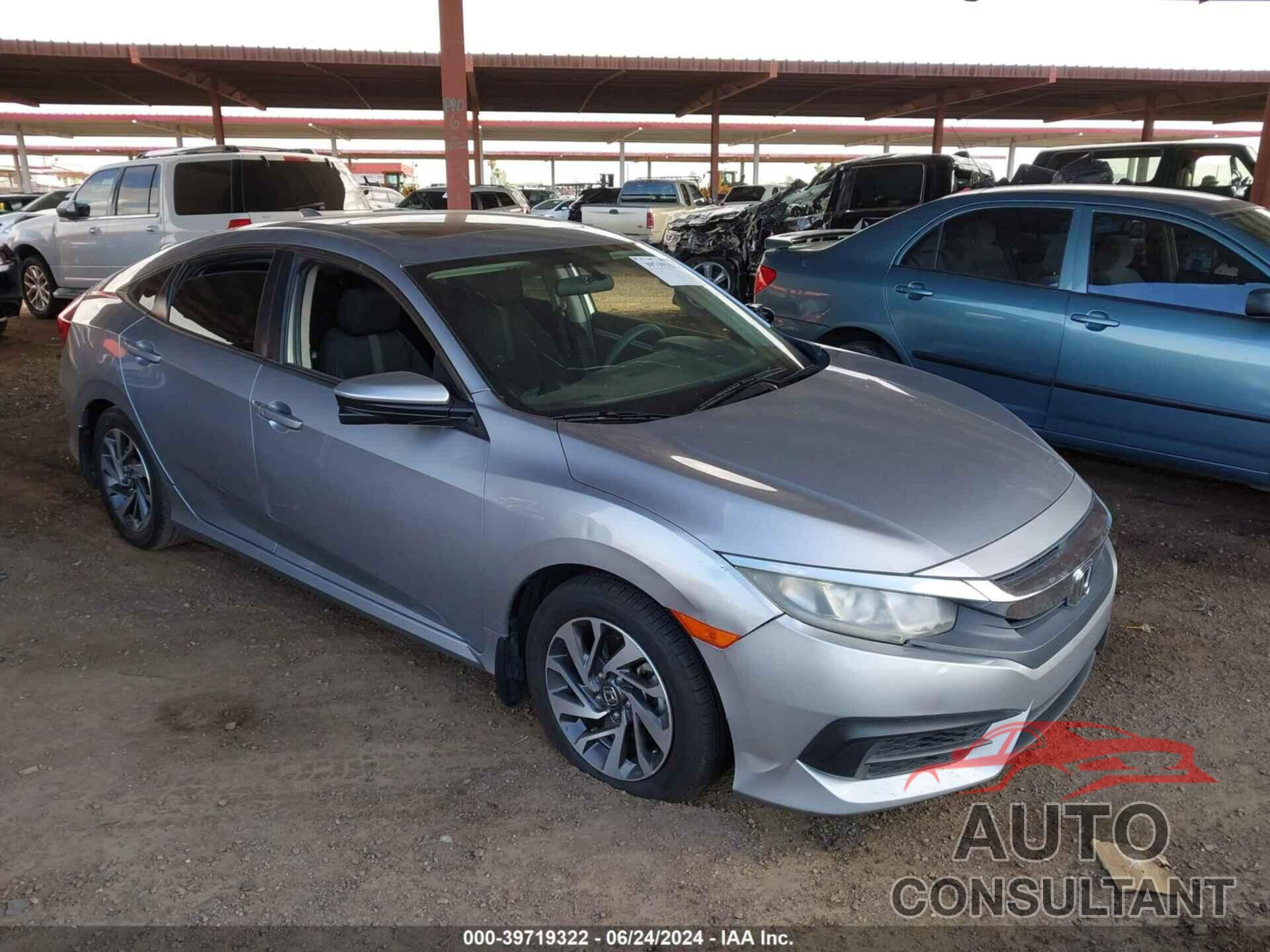 HONDA CIVIC 2018 - 19XFC2F7XJE009380