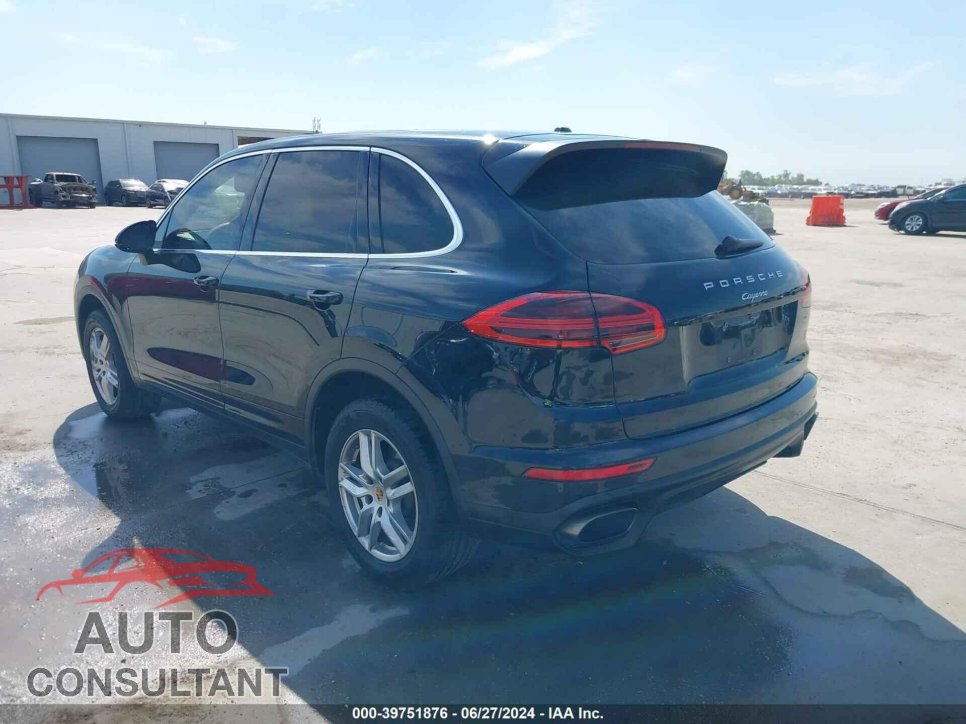 PORSCHE CAYENNE 2016 - WP1AA2A26GLA10939